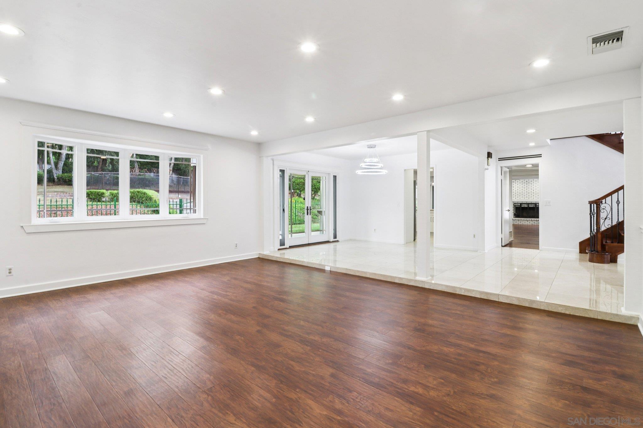 Detail Gallery Image 17 of 34 For 13080  Camino Del Valle, Poway,  CA 92064 - 5 Beds | 4 Baths