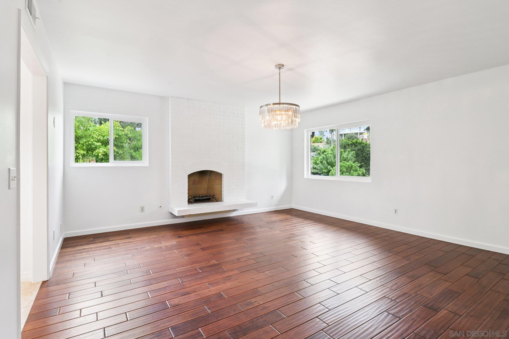 Detail Gallery Image 28 of 34 For 13080  Camino Del Valle, Poway,  CA 92064 - 5 Beds | 4 Baths