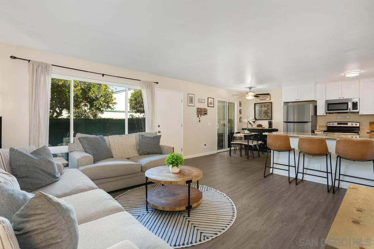 Detail Gallery Image 1 of 1 For 1817 E Grand Ave  #79,  Escondido,  CA 92027 - 2 Beds | 2 Baths