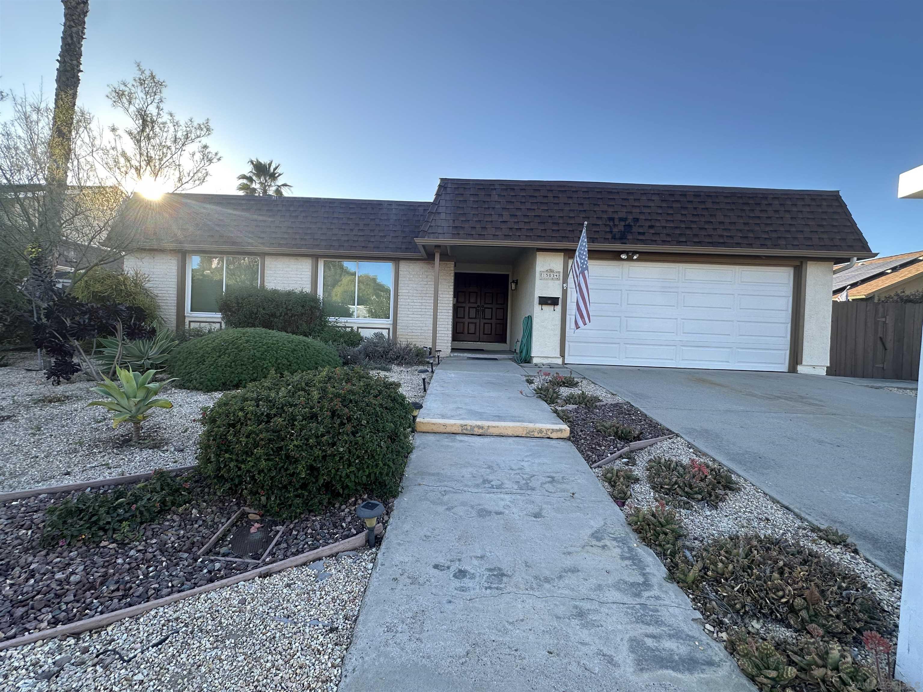 Detail Gallery Image 1 of 1 For 15034  Jenell St, Poway,  CA 92064 - 4 Beds | 2 Baths