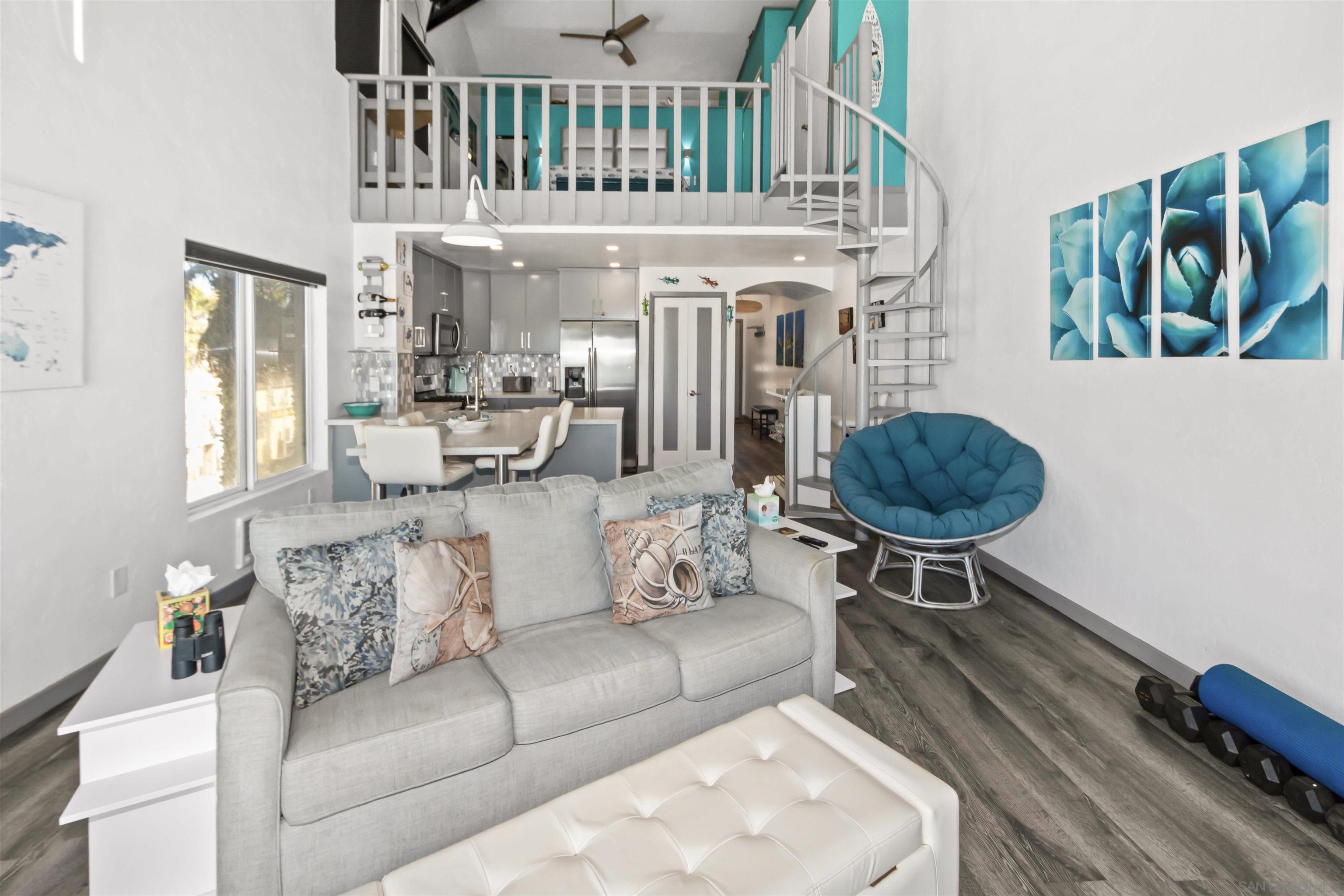 Detail Gallery Image 6 of 24 For 706  Ocean Ln, Imperial Beach,  CA 91932 - 2 Beds | 2 Baths