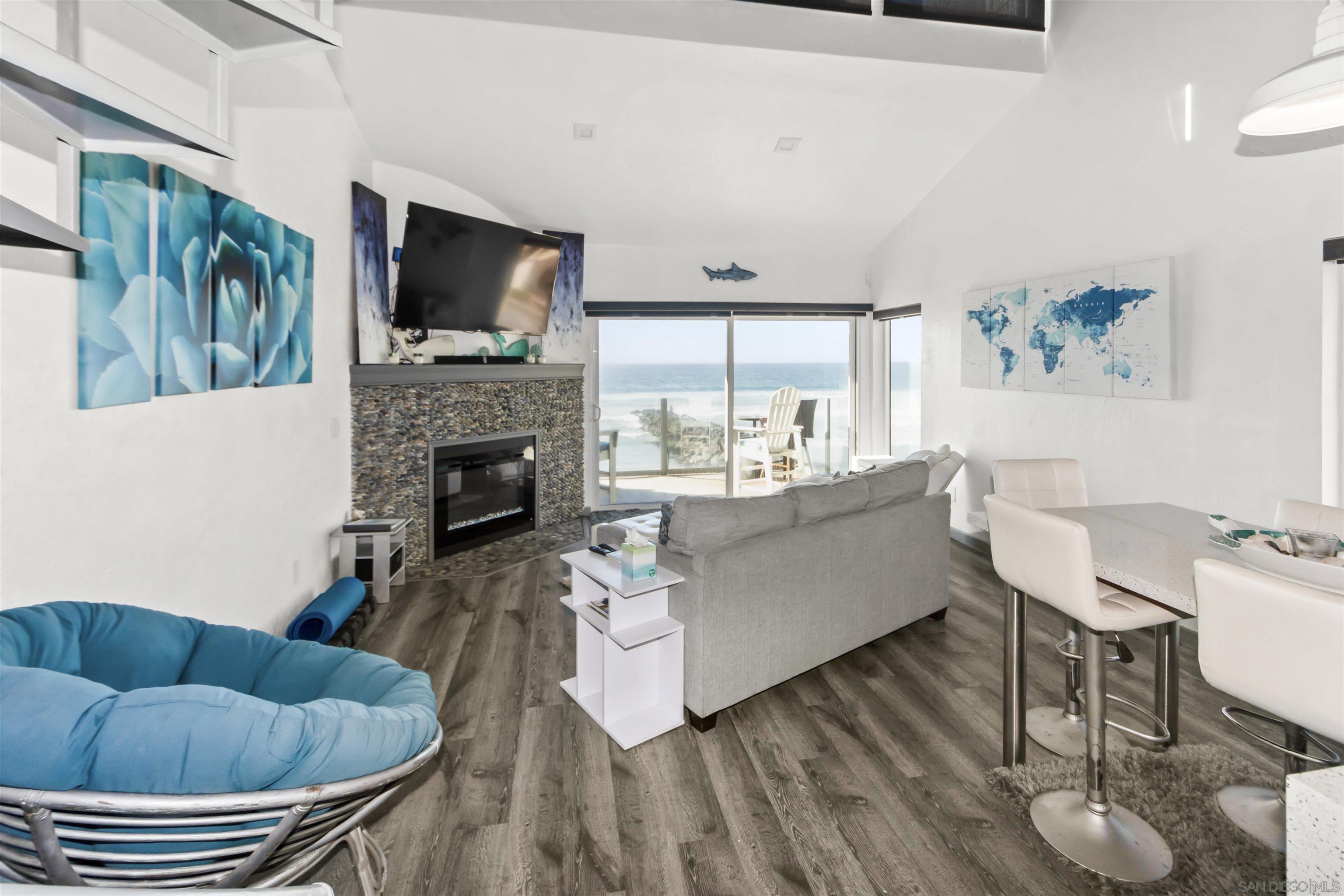 Detail Gallery Image 9 of 24 For 706  Ocean Ln, Imperial Beach,  CA 91932 - 2 Beds | 2 Baths