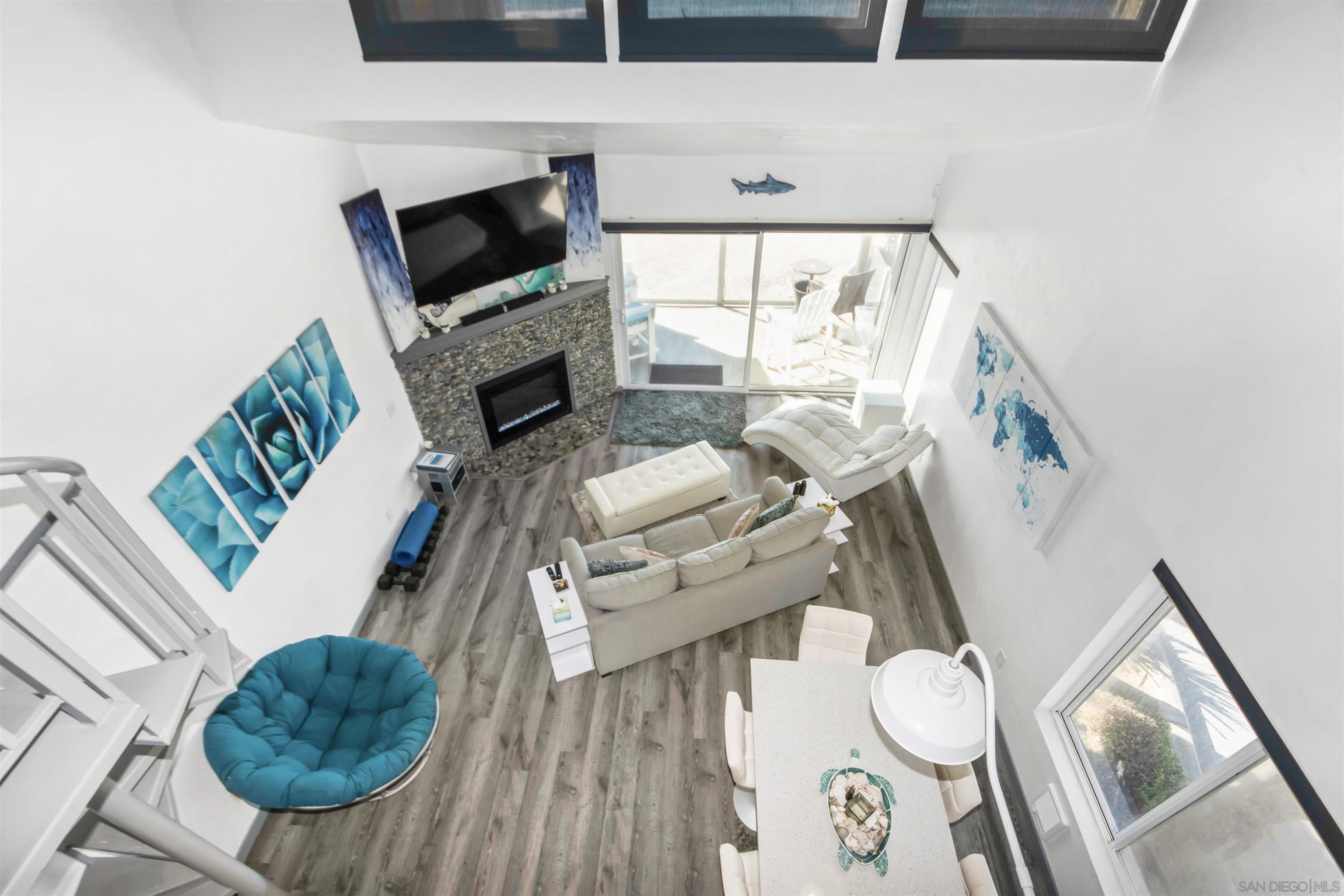 Detail Gallery Image 10 of 24 For 706  Ocean Ln, Imperial Beach,  CA 91932 - 2 Beds | 2 Baths