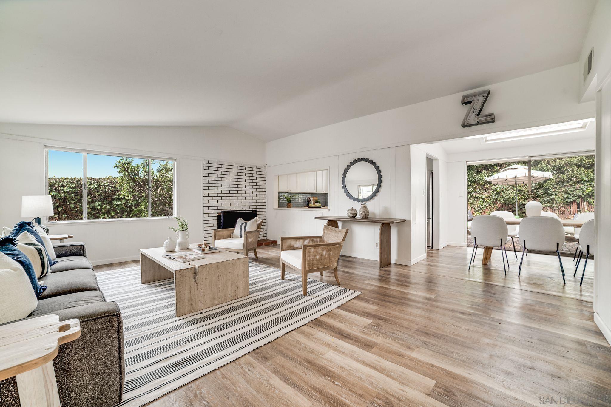 Detail Gallery Image 1 of 1 For 624  8th St, Del Mar,  CA 92014 - 3 Beds | 2 Baths