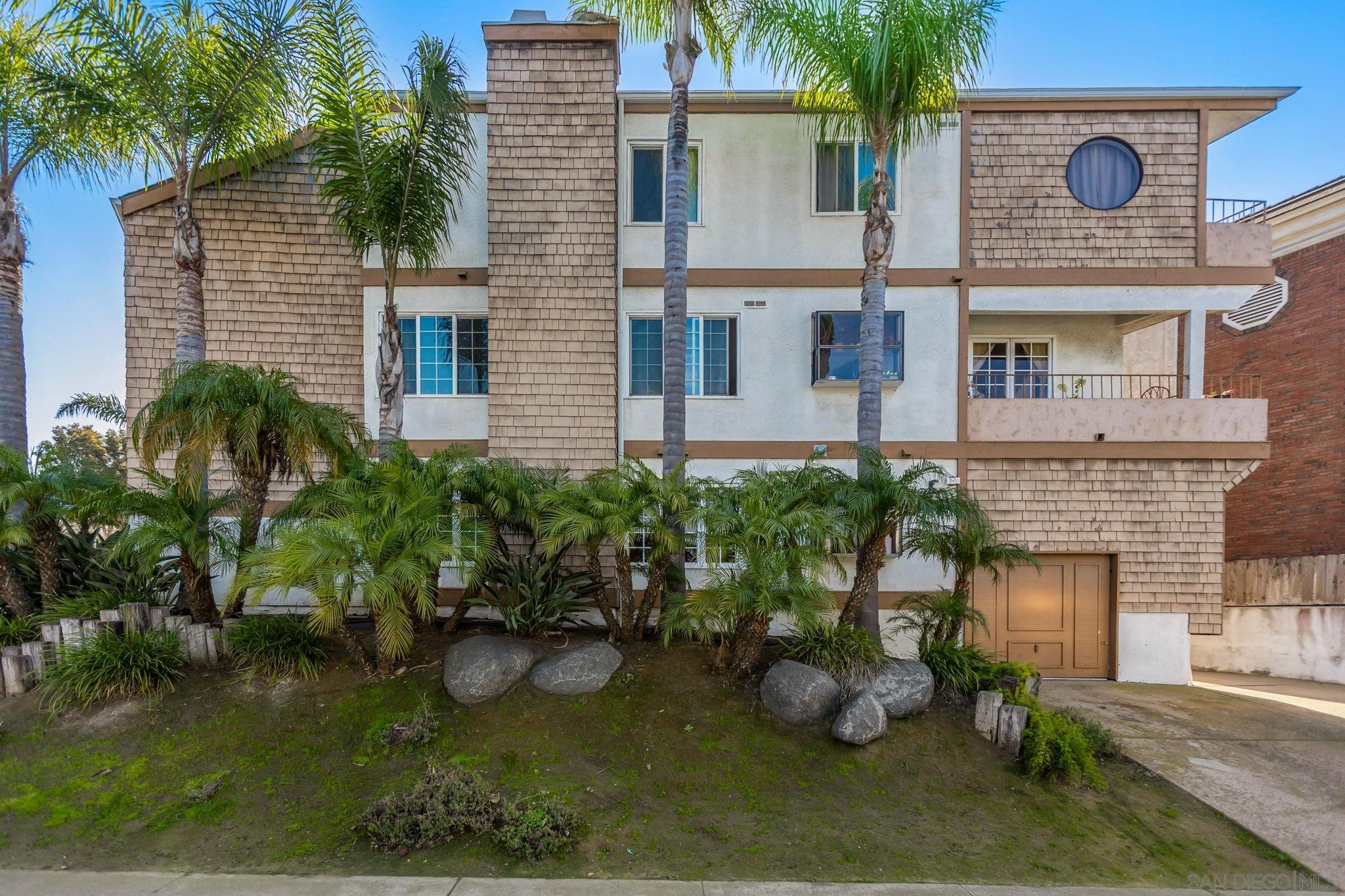 Detail Gallery Image 1 of 1 For 2133  Chatsworth Blvd, San Diego,  CA 92107 - 1 Beds | 1 Baths