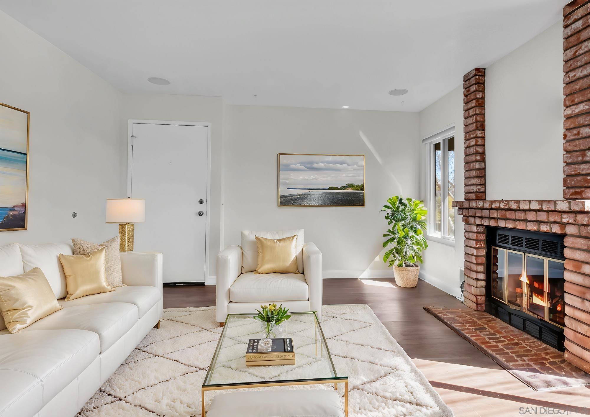 Detail Gallery Image 1 of 1 For 4666  Mission Ave  #13,  San Diego,  CA 92116 - 2 Beds | 2 Baths