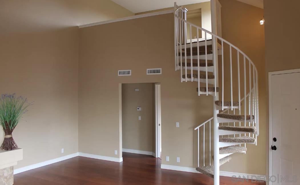 Detail Gallery Image 1 of 1 For 7330  Calle Cristobal  Unit 82, San Diego,  CA 92126 - 2 Beds | 2 Baths