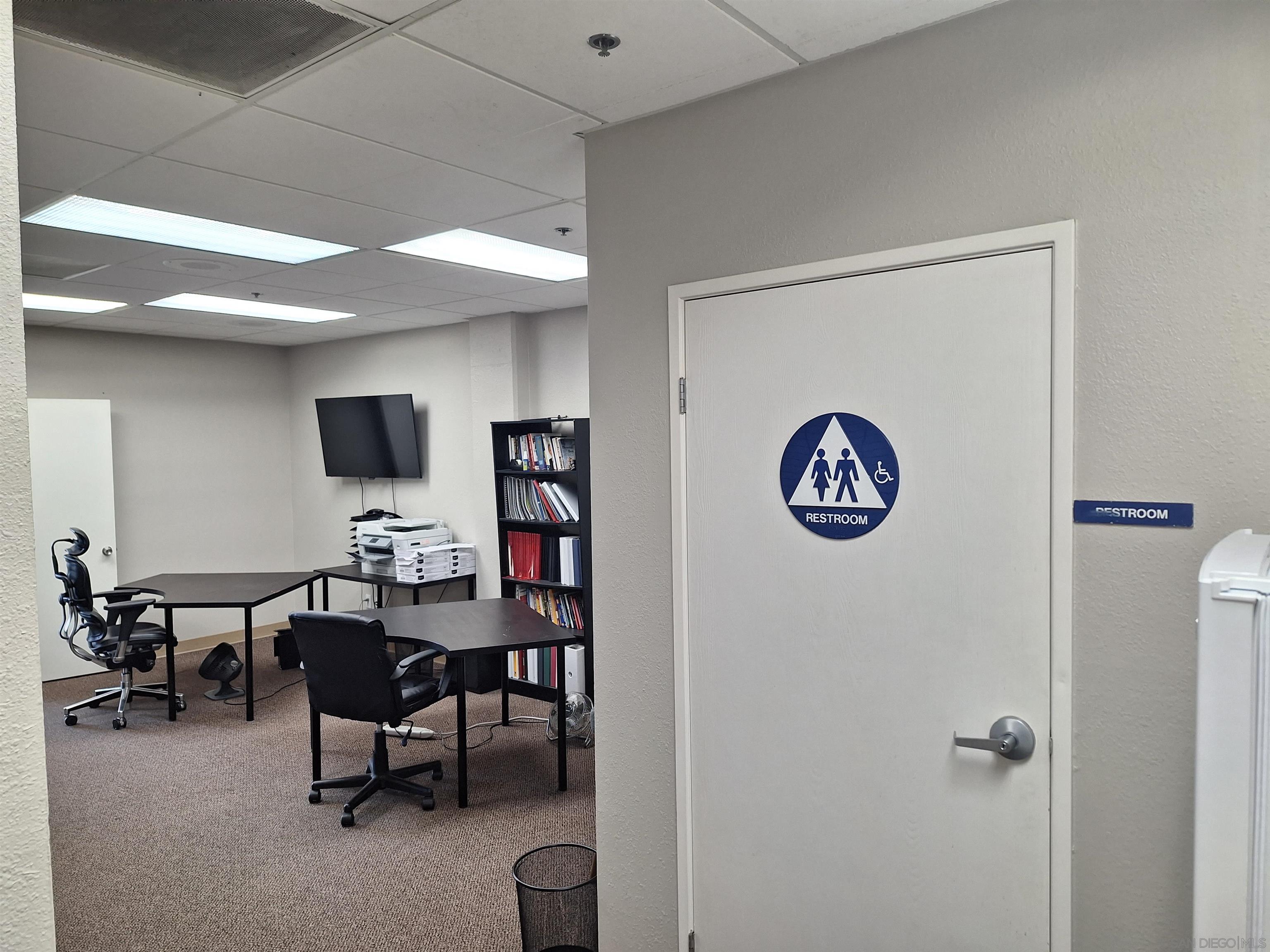 Detail Gallery Image 11 of 14 For 2828  University Avenue, San Diego,  CA 92104 - – Beds | – Baths