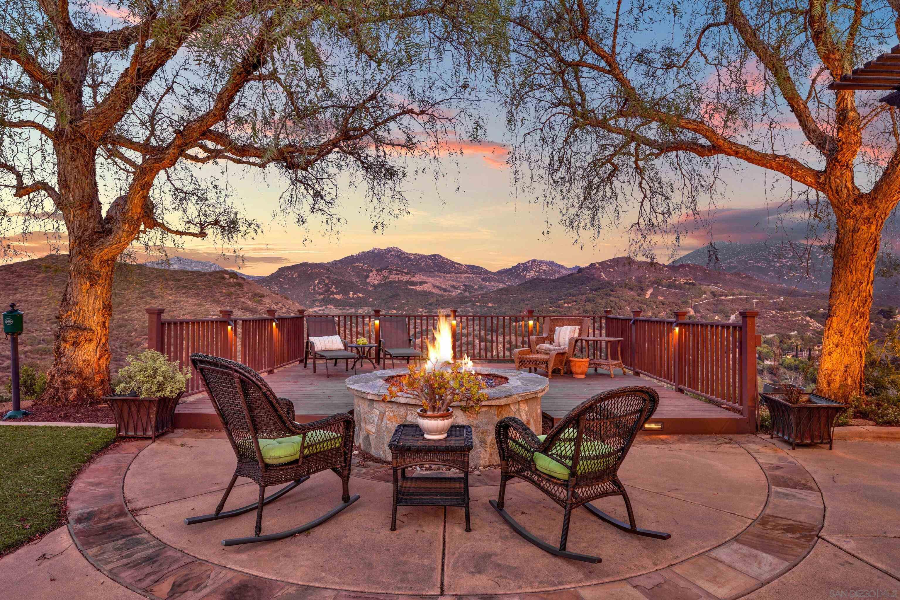 Detail Gallery Image 1 of 1 For 17055  Butterfield Trl, Poway,  CA 92064 - 5 Beds | 3/1 Baths