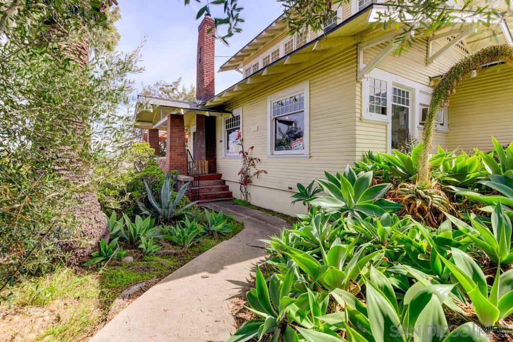 Detail Gallery Image 1 of 1 For 3121  Beech St, San Diego,  CA 92102 - 5 Beds | 1/1 Baths