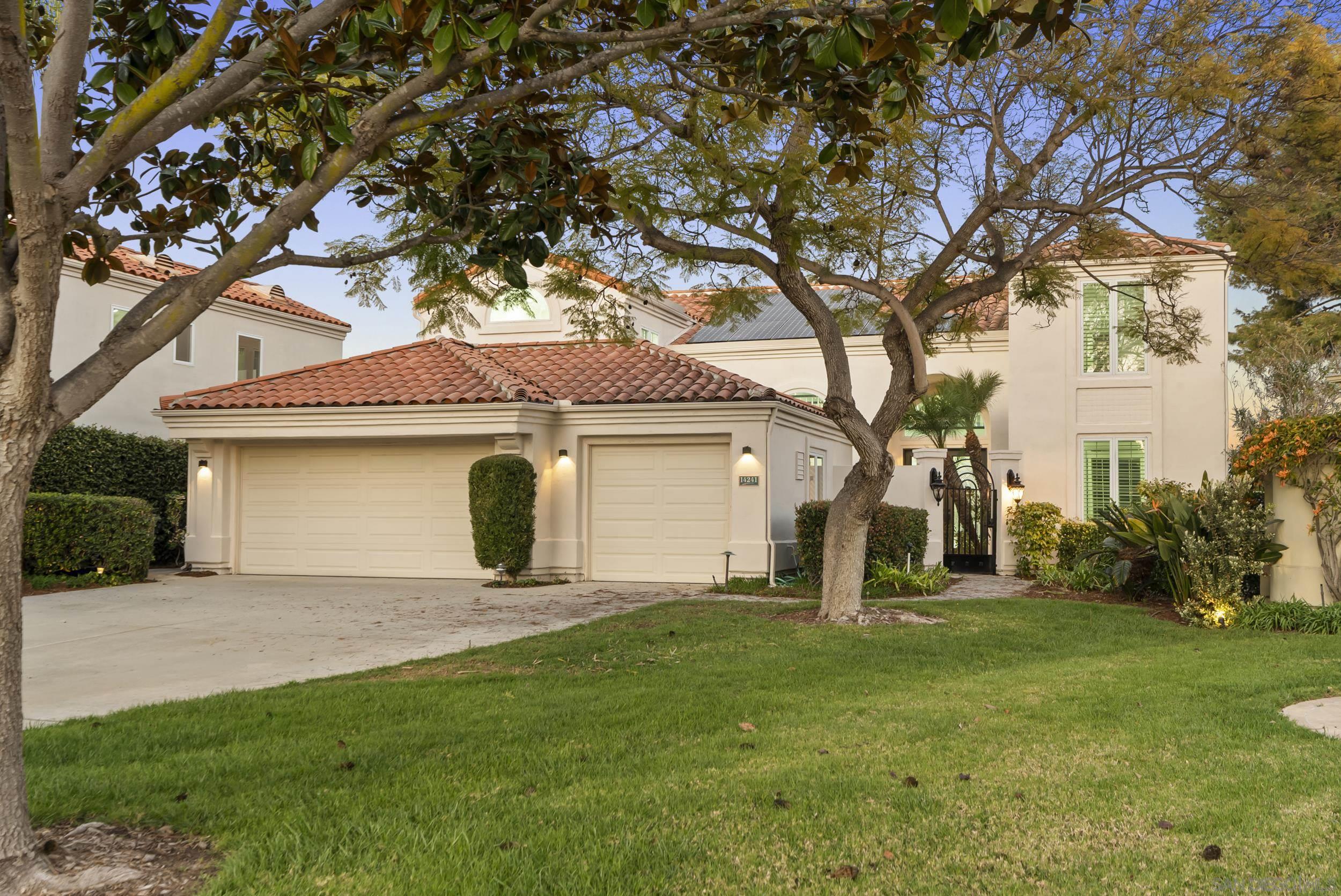 Detail Gallery Image 1 of 1 For 14241  via Baroda, San Diego,  CA 92130 - 5 Beds | 4 Baths