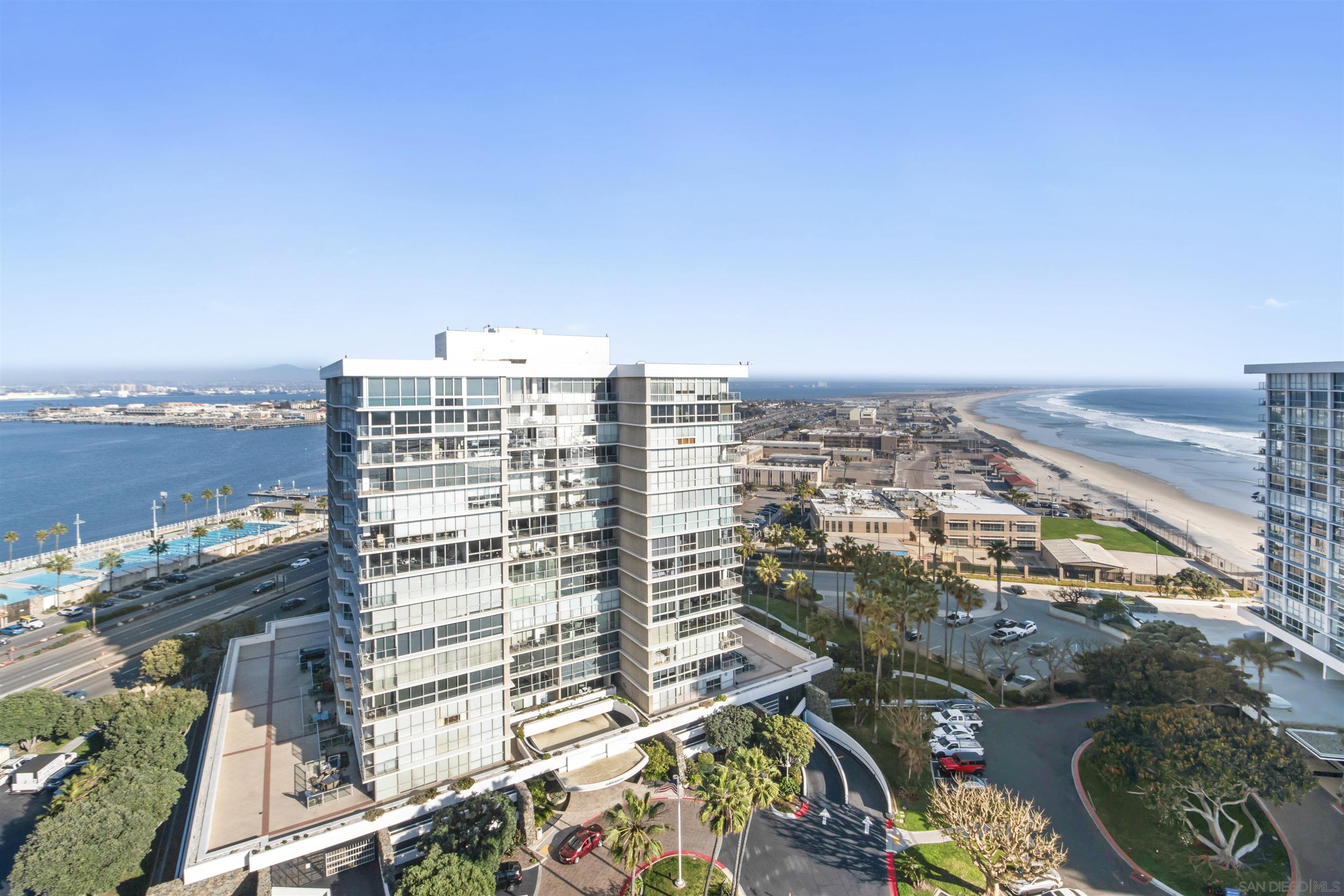 Detail Gallery Image 14 of 23 For 1810  Avenida Del Mundo  1608, Coronado,  CA 92118 - 3 Beds | 2 Baths