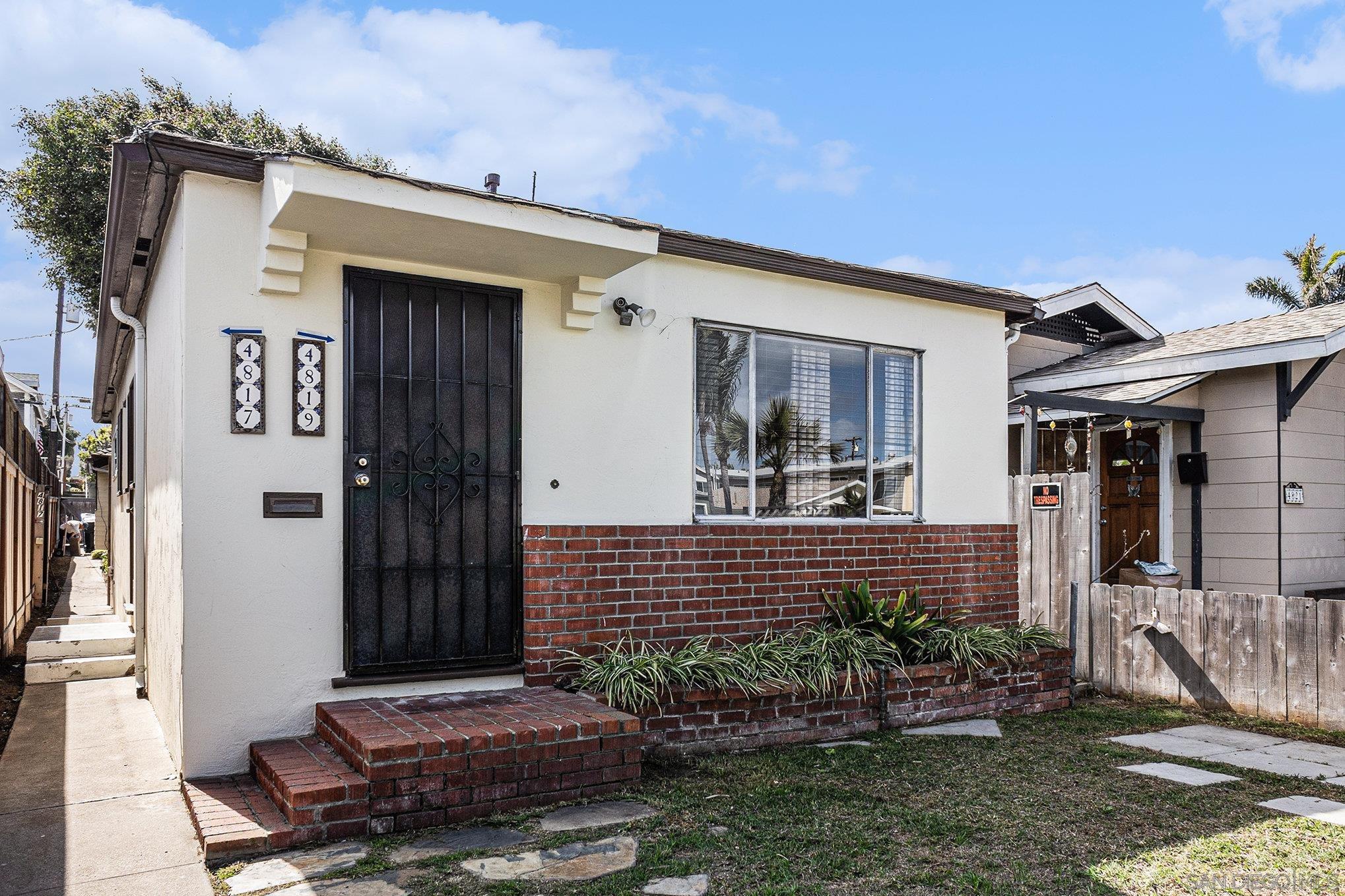 Detail Gallery Image 1 of 1 For 4817-19  Del Monte Ave, San Diego,  CA 92107 - – Beds | – Baths