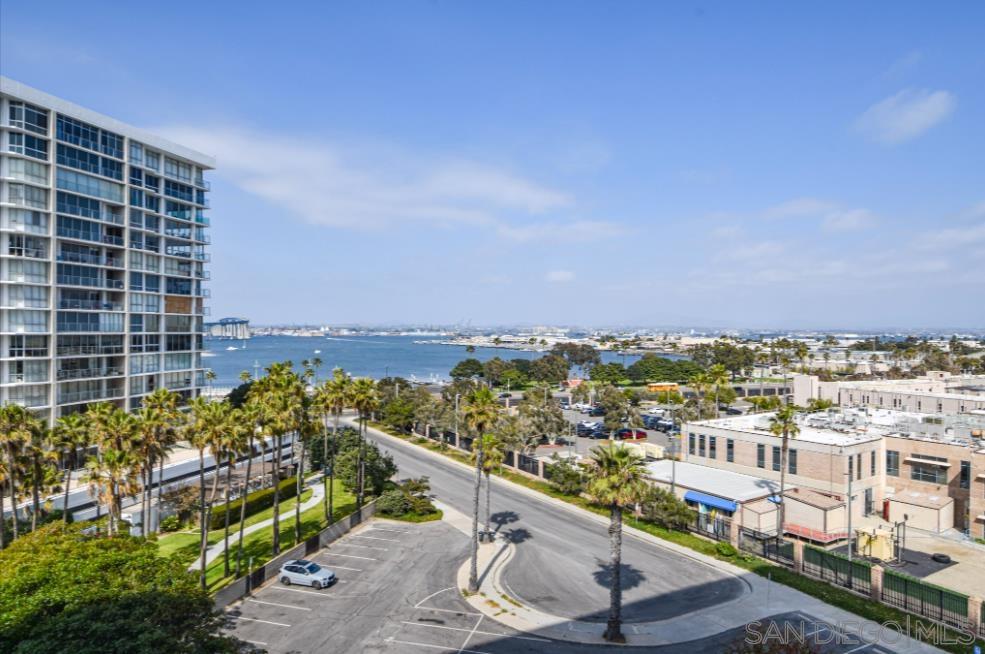 Detail Gallery Image 5 of 26 For 1830  Avenida Del Mundo  508, Coronado,  CA 92118 - 1 Beds | 1 Baths