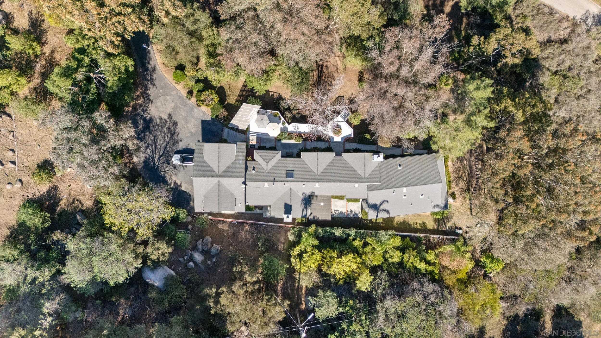 Detail Gallery Image 1 of 1 For 29448  Costalota Rd, Valley Center,  CA 92082 - 5 Beds | 3/1 Baths