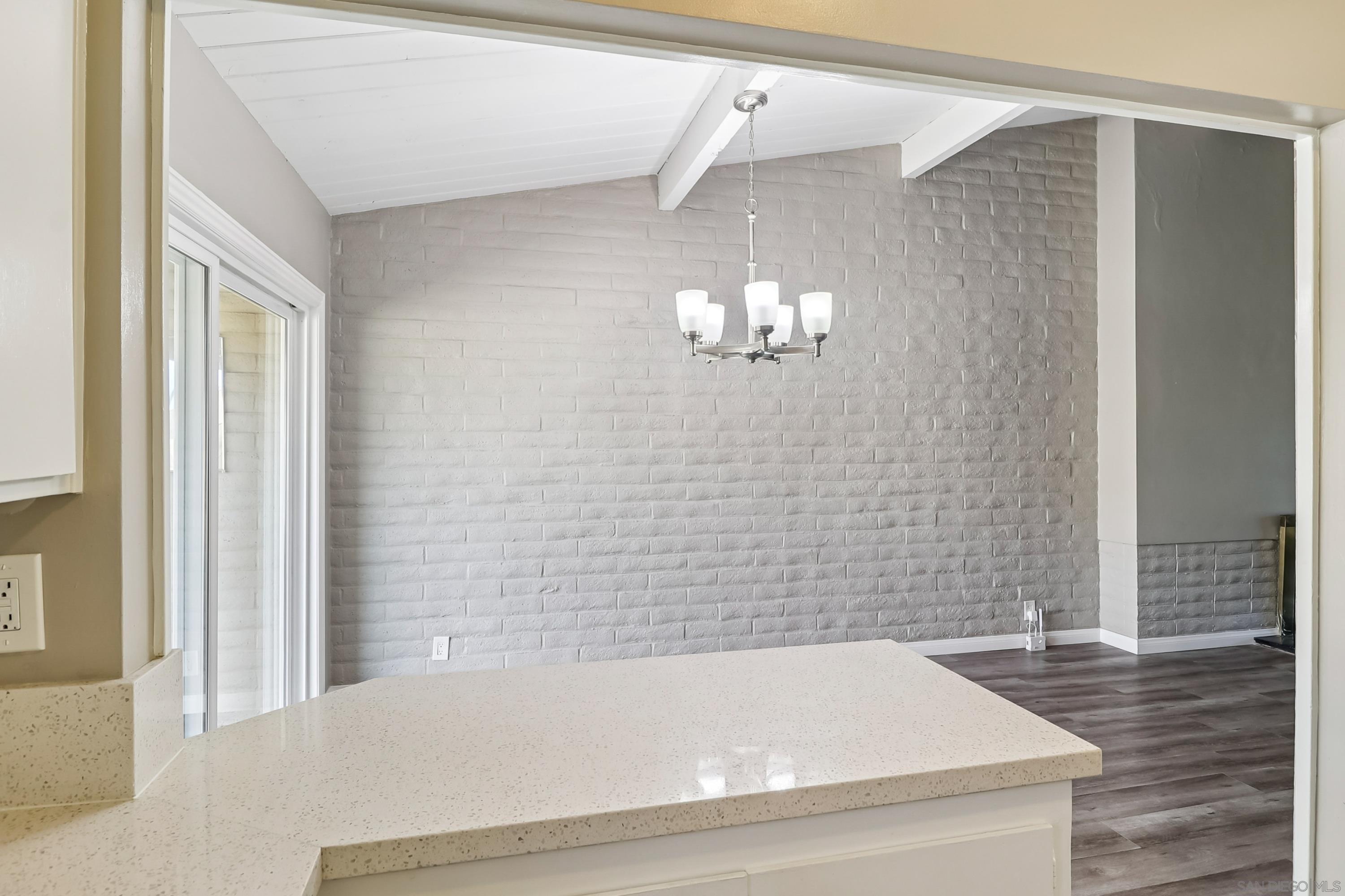 Detail Gallery Image 13 of 25 For 5750  Amaya Dr  #10,  La Mesa,  CA 91942 - 2 Beds | 2 Baths