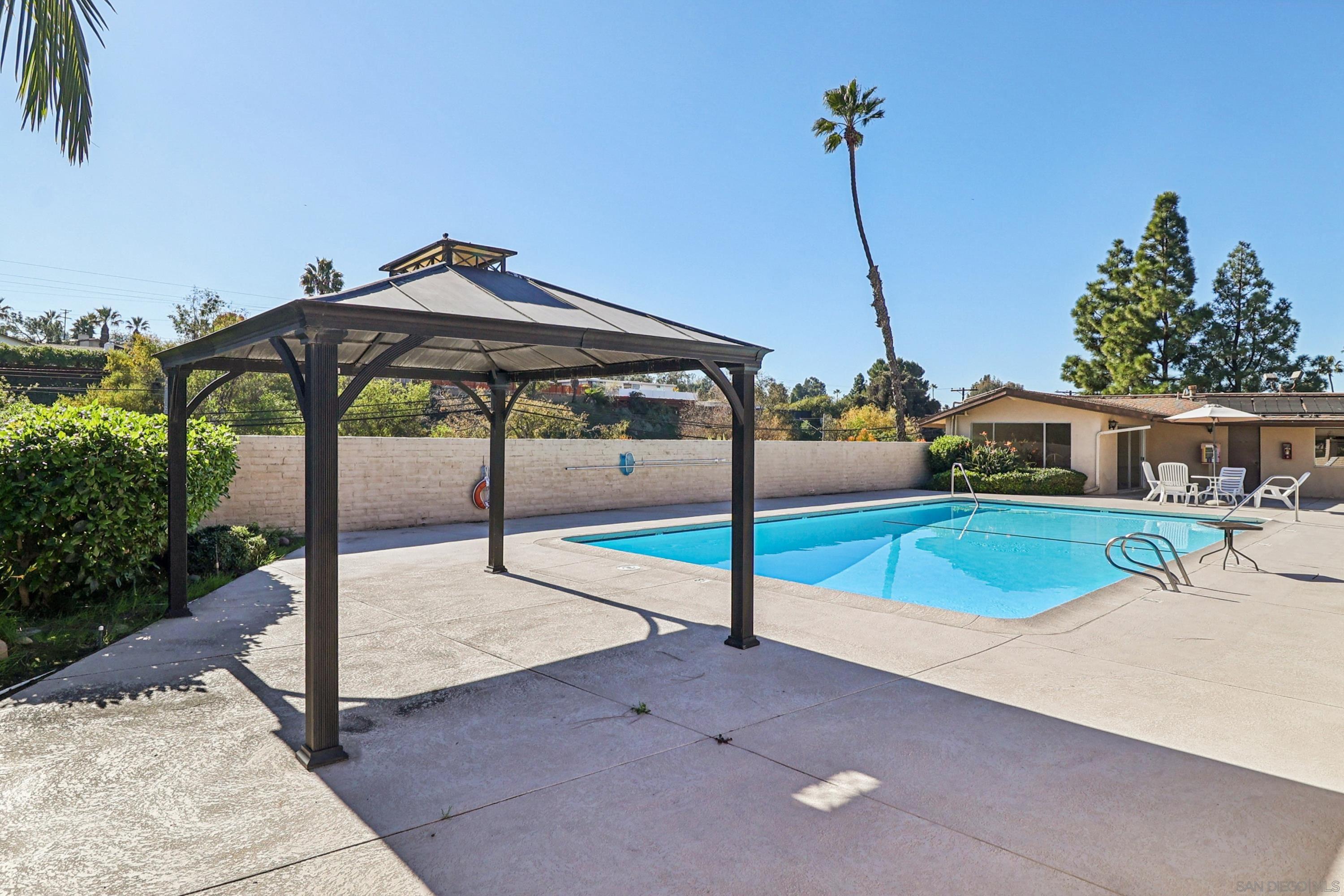 Detail Gallery Image 20 of 25 For 5750  Amaya Dr  #10,  La Mesa,  CA 91942 - 2 Beds | 2 Baths