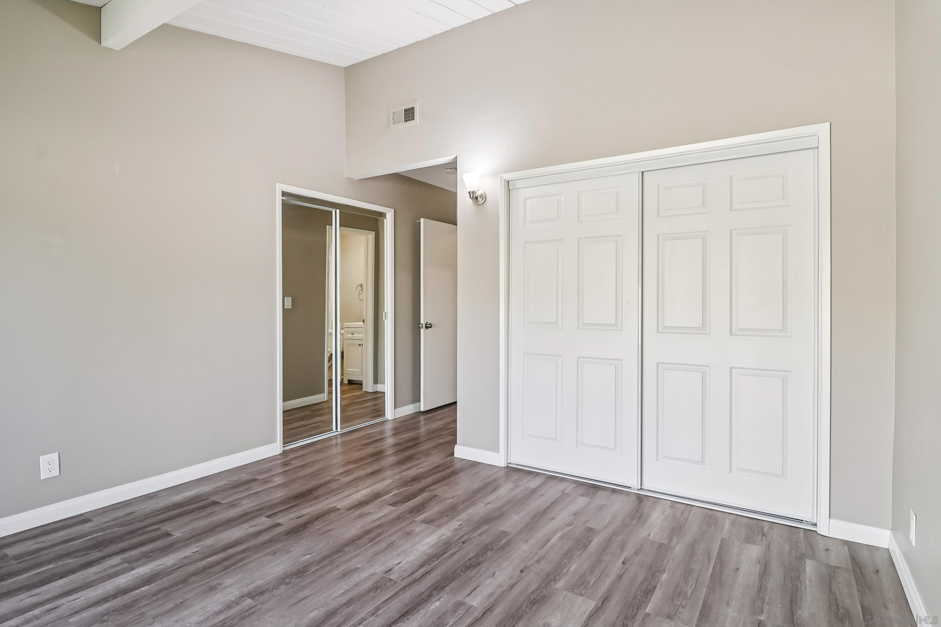 Detail Gallery Image 6 of 25 For 5750  Amaya Dr  #10,  La Mesa,  CA 91942 - 2 Beds | 2 Baths