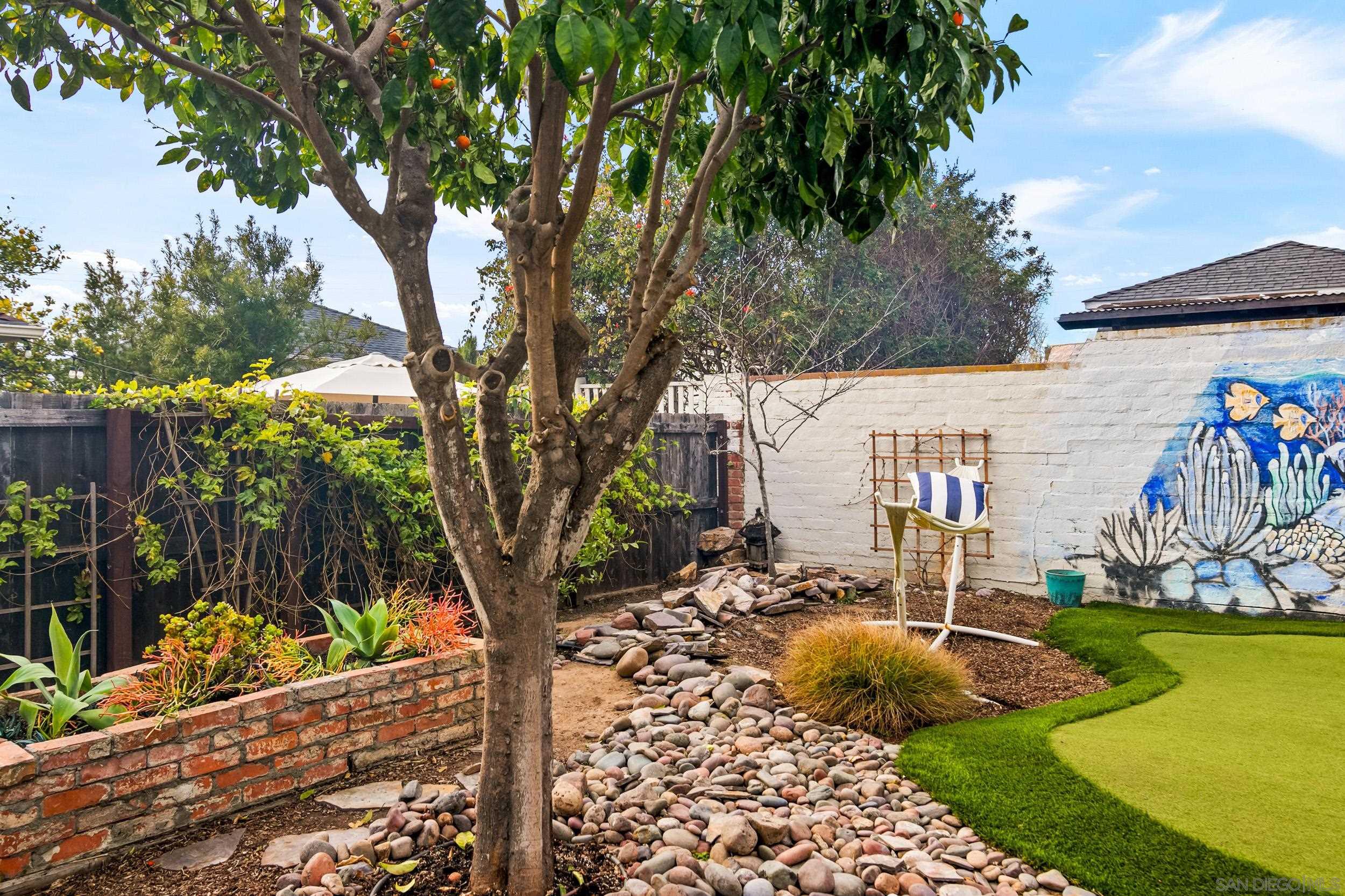 Detail Gallery Image 16 of 26 For 714  Rushville, La Jolla,  CA 92037 - 2 Beds | 1 Baths