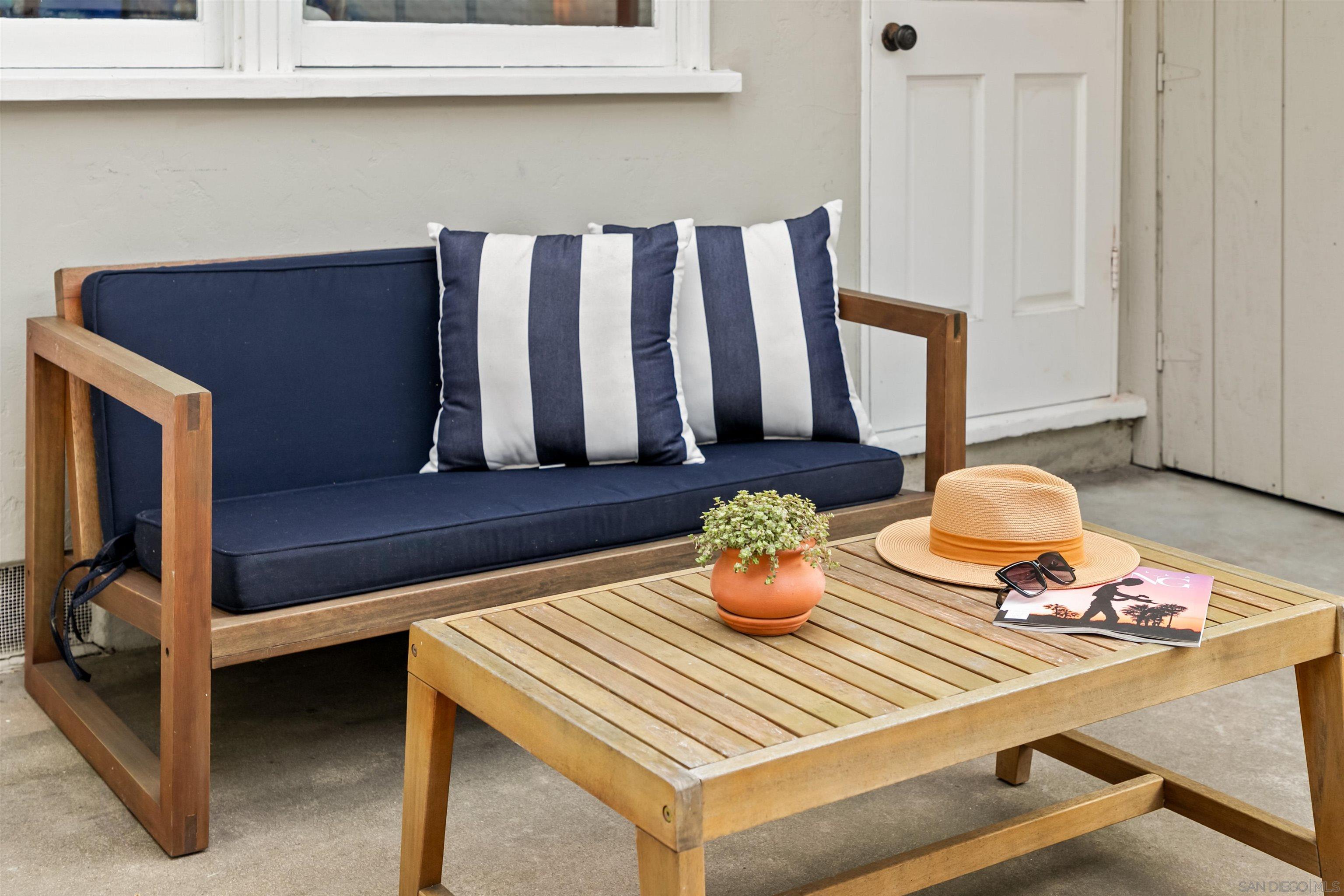 Detail Gallery Image 26 of 26 For 714  Rushville, La Jolla,  CA 92037 - 2 Beds | 1 Baths