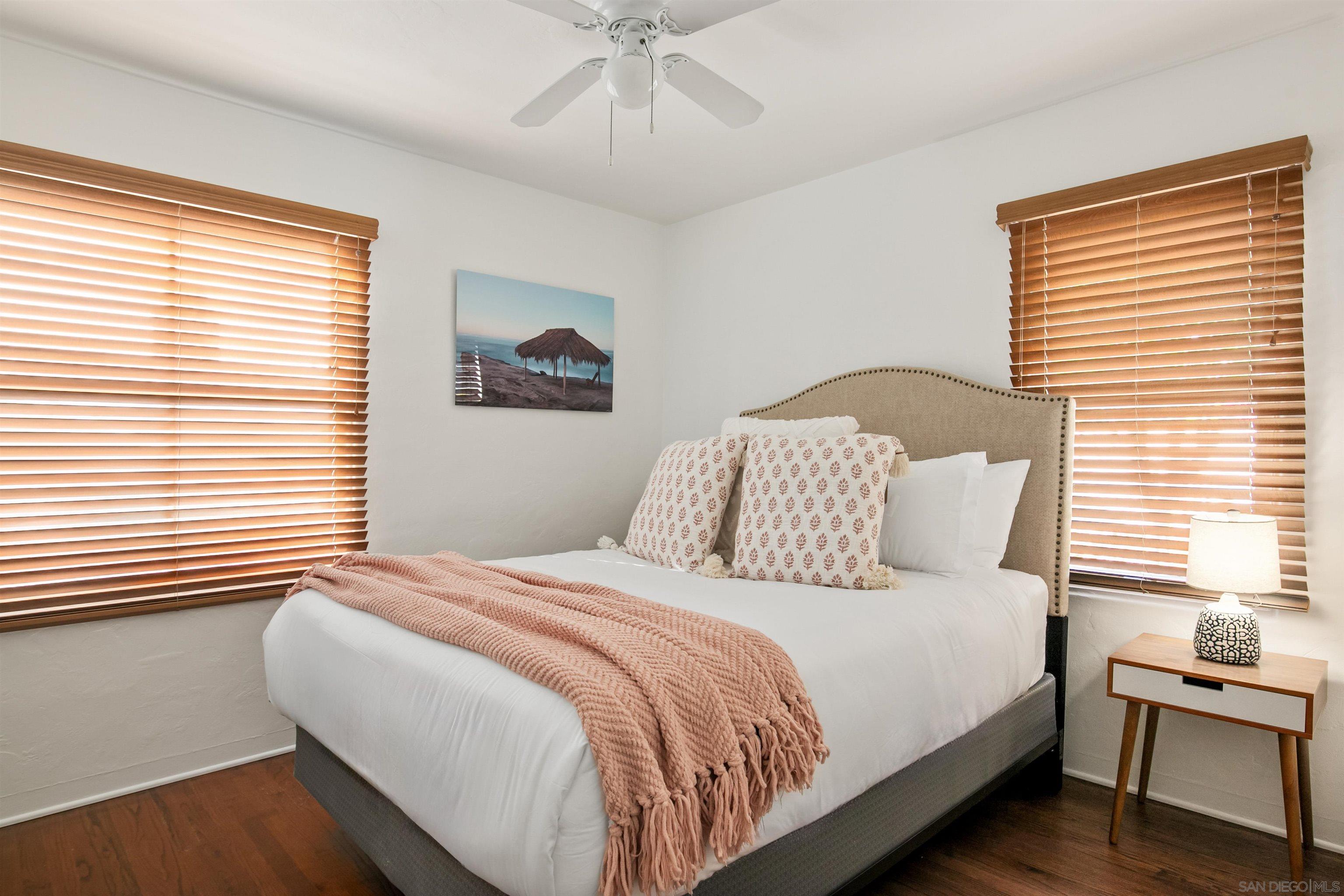 Detail Gallery Image 8 of 26 For 714  Rushville, La Jolla,  CA 92037 - 2 Beds | 1 Baths