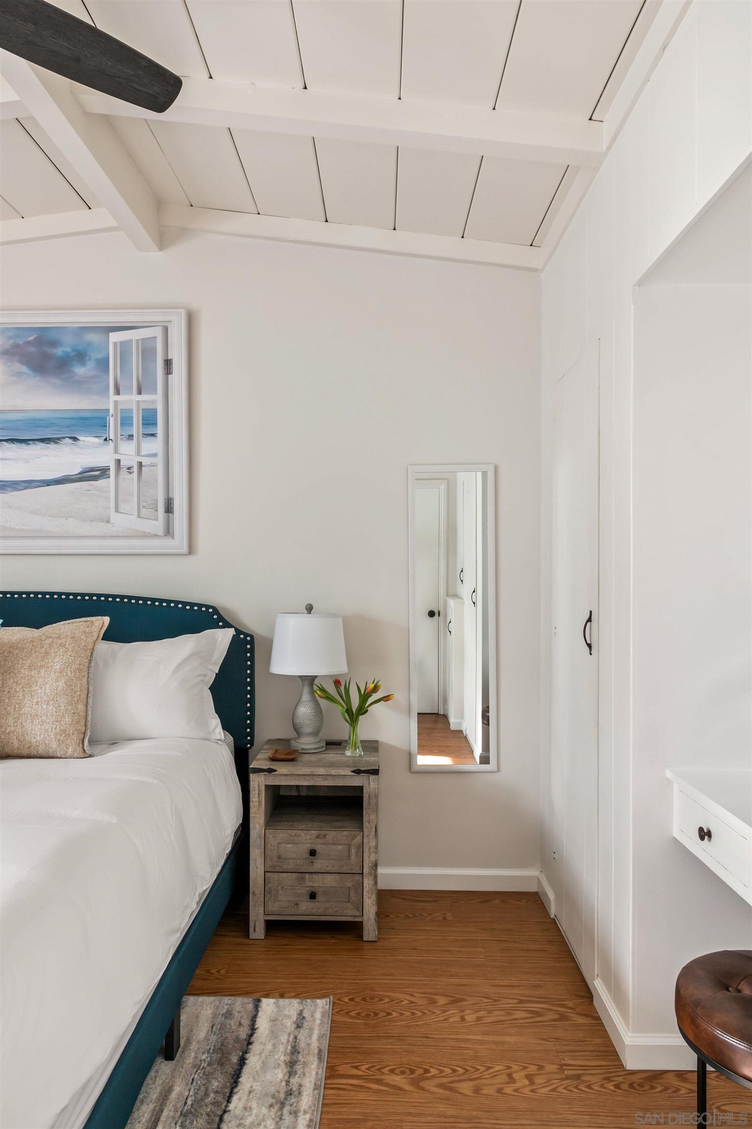 Detail Gallery Image 6 of 22 For 319  Nautilus Street, La Jolla,  CA 92037 - 1 Beds | 1 Baths