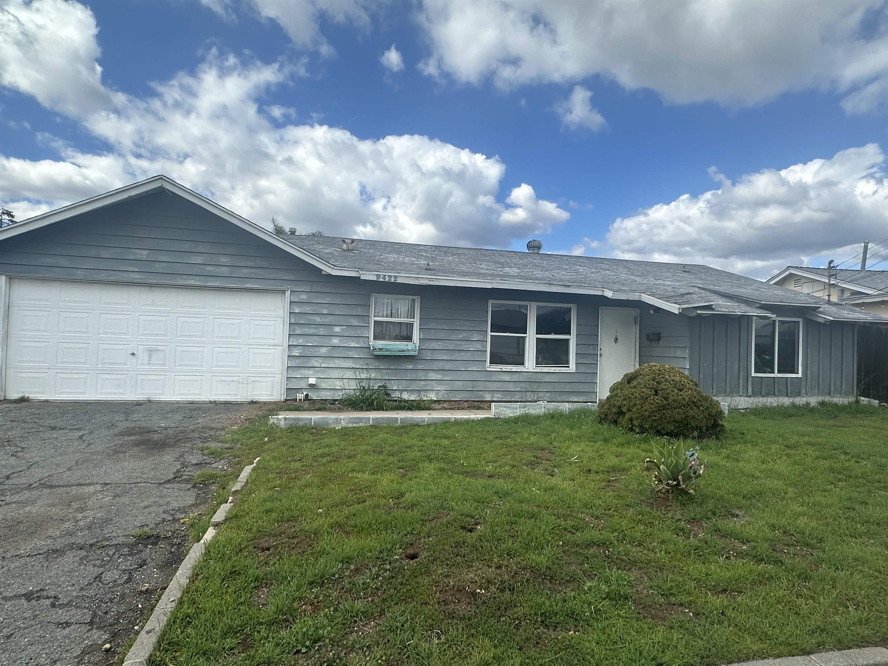 Detail Gallery Image 1 of 1 For 9422  Pike Rd, Santee,  CA 92071 - 3 Beds | 2 Baths