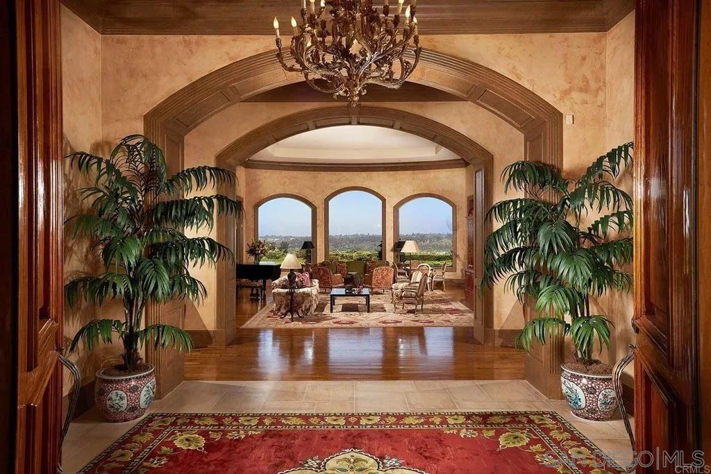 Detail Gallery Image 12 of 30 For 14716  Ladys Secret Drive, Rancho Santa Fe,  CA 92067 - 5 Beds | 8 Baths