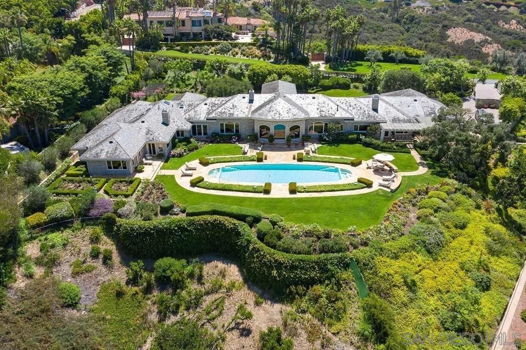 Detail Gallery Image 20 of 30 For 14716  Ladys Secret Drive, Rancho Santa Fe,  CA 92067 - 5 Beds | 8 Baths