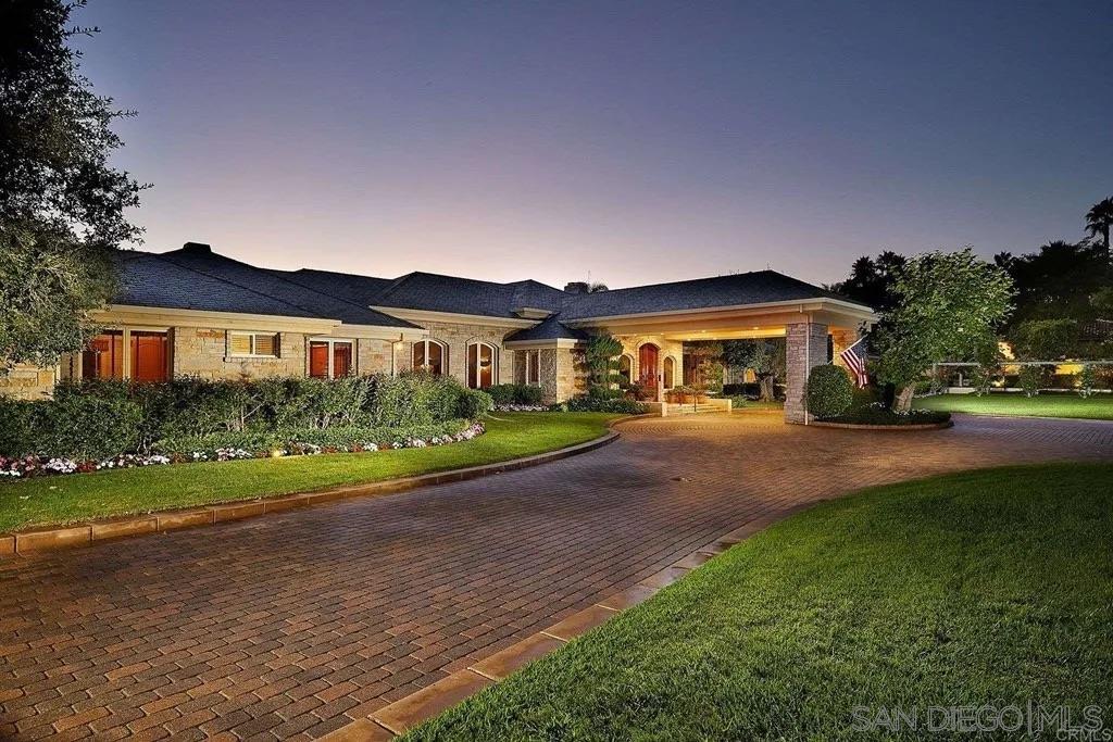 Detail Gallery Image 28 of 30 For 14716  Ladys Secret Drive, Rancho Santa Fe,  CA 92067 - 5 Beds | 8 Baths