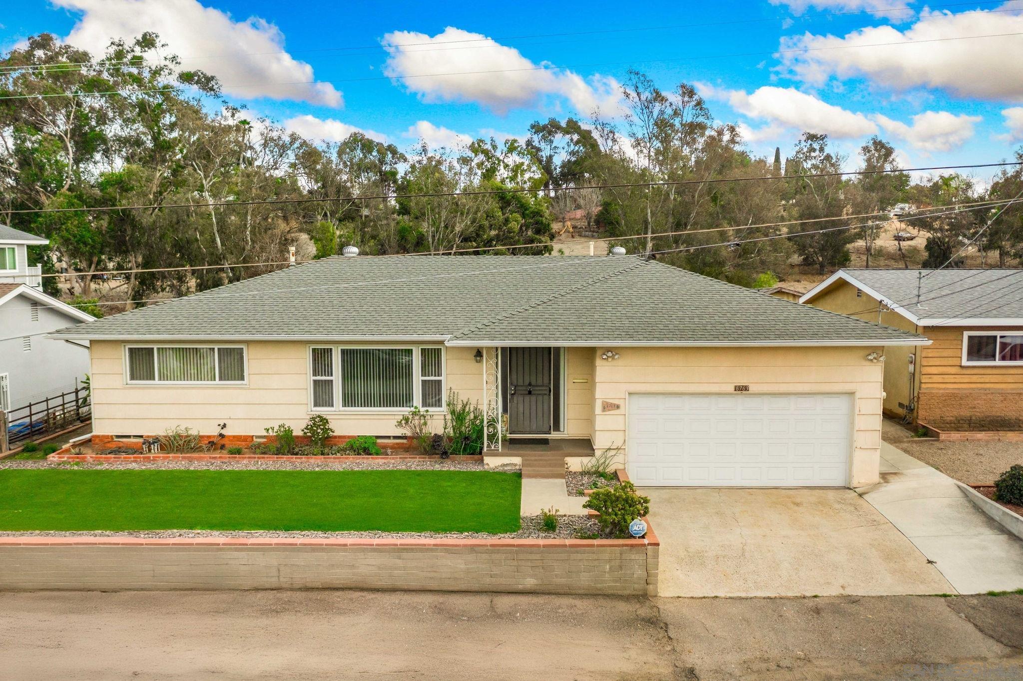 Detail Gallery Image 1 of 1 For 6763  Hibiscus Dr, Lemon Grove,  CA 91945 - 3 Beds | 2 Baths