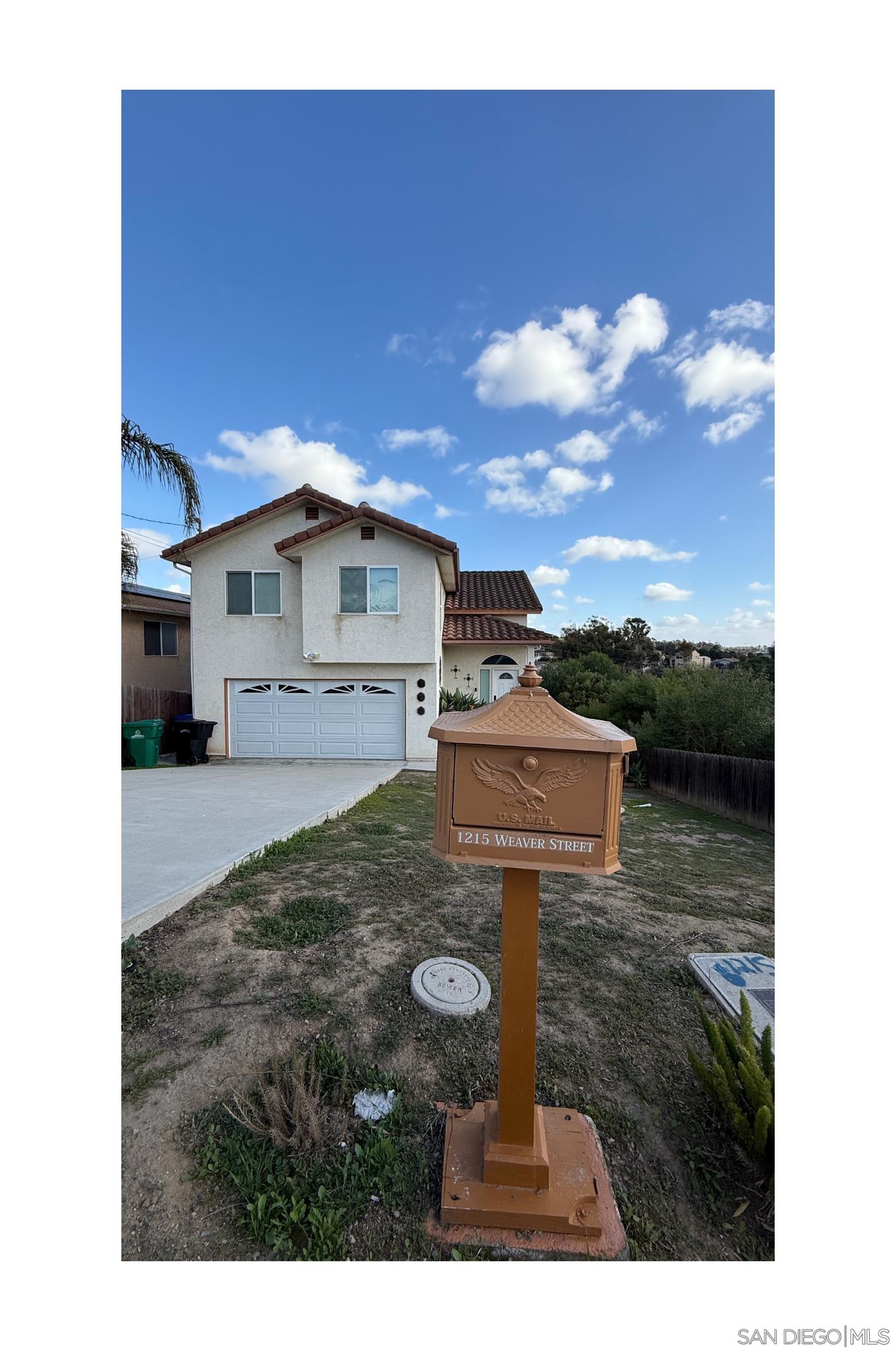 Detail Gallery Image 1 of 1 For 1215  Weaver, San Diego,  CA 92114 - 4 Beds | 2/1 Baths