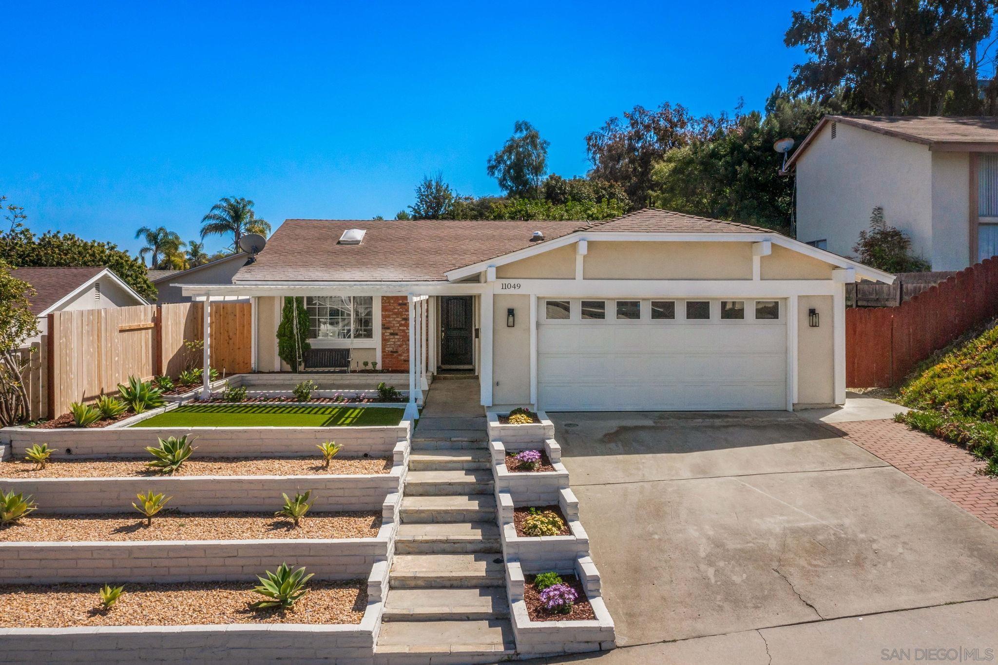 Detail Gallery Image 1 of 1 For 11049  Avenida Maria, San Diego,  CA 92129 - 3 Beds | 2 Baths