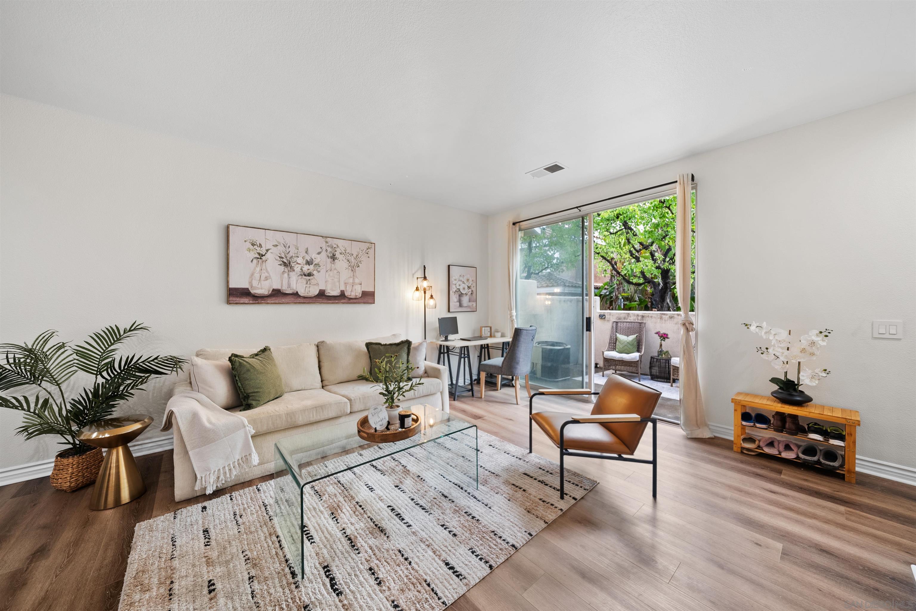 Detail Gallery Image 1 of 1 For 2291  Cabo Bahia, Chula Vista,  CA 91914 - 2 Beds | 2 Baths