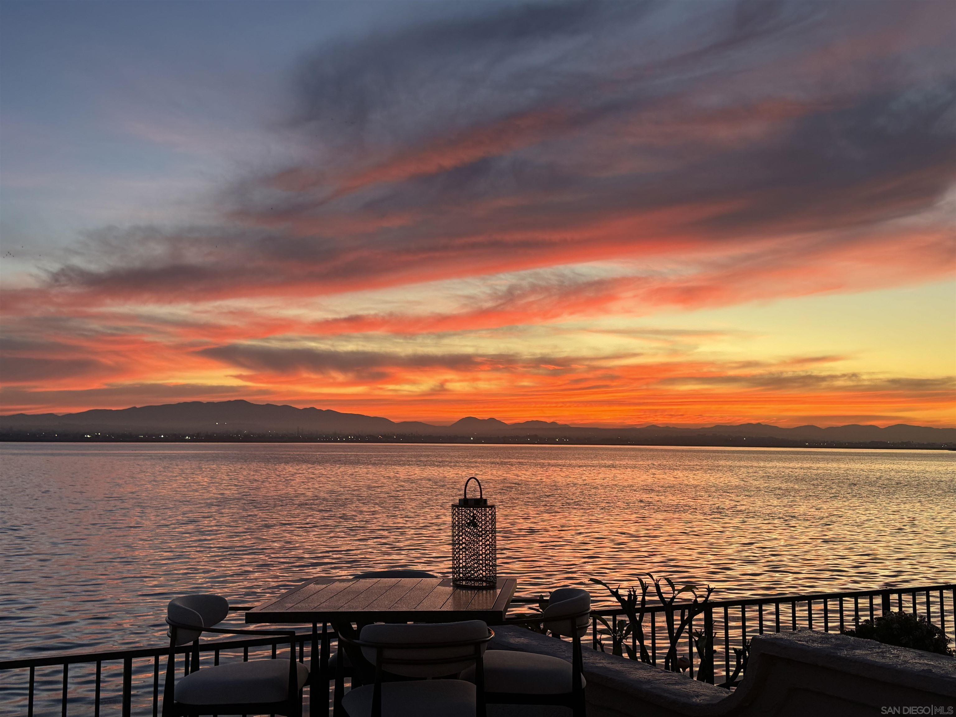 Detail Gallery Image 1 of 1 For 89  Tunapuna Ln, Coronado,  CA 92118 - 3 Beds | 3 Baths