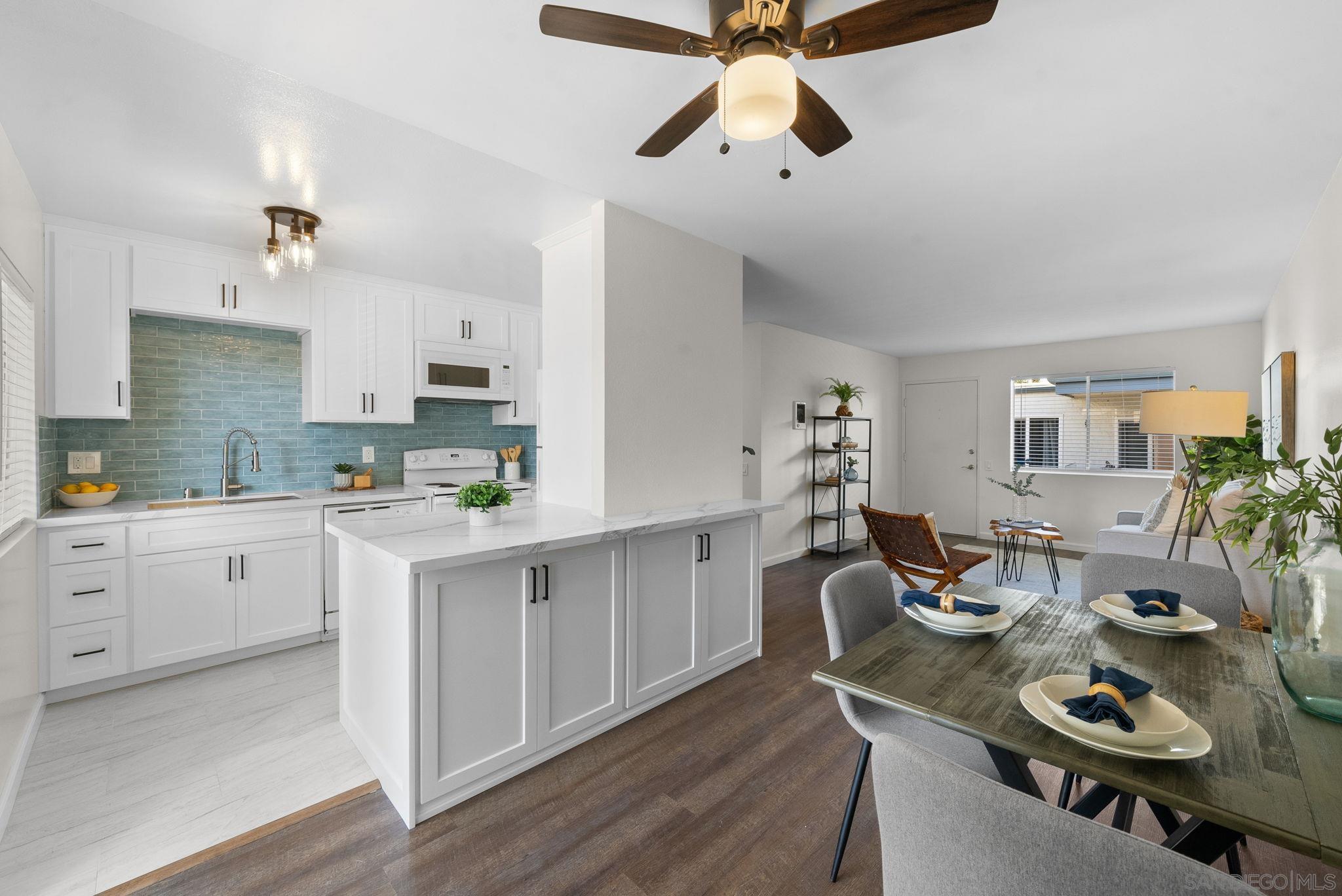 Detail Gallery Image 1 of 1 For 4099  Huerfano Ave  #204,  San Diego,  CA 92117 - 2 Beds | 2 Baths