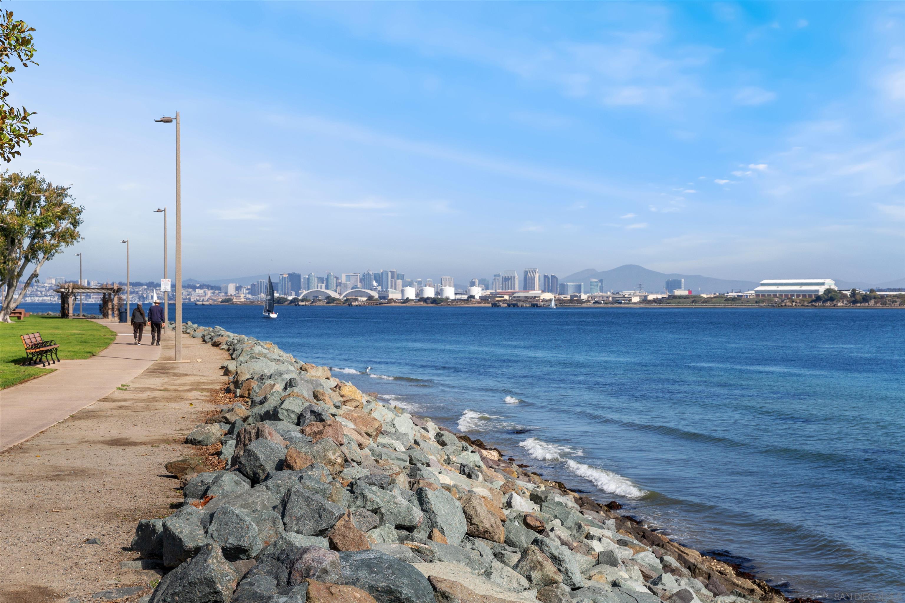 Detail Gallery Image 1 of 1 For 3052  Macaulay St, San Diego,  CA 92106 - 2 Beds | 2/1 Baths