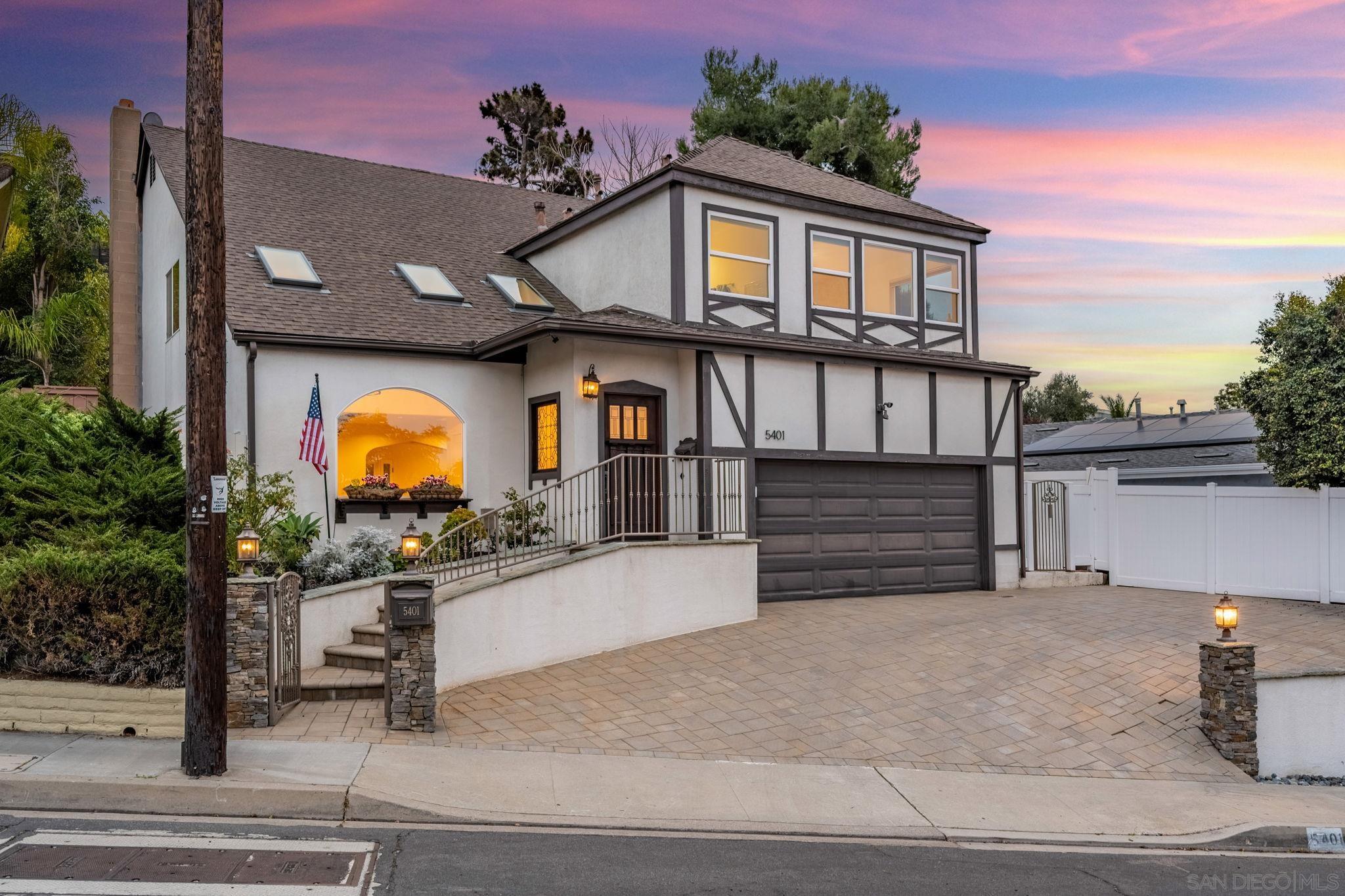 Detail Gallery Image 1 of 1 For 5401  La Jolla Mesa, La Jolla,  CA 92037 - 4 Beds | 2/1 Baths