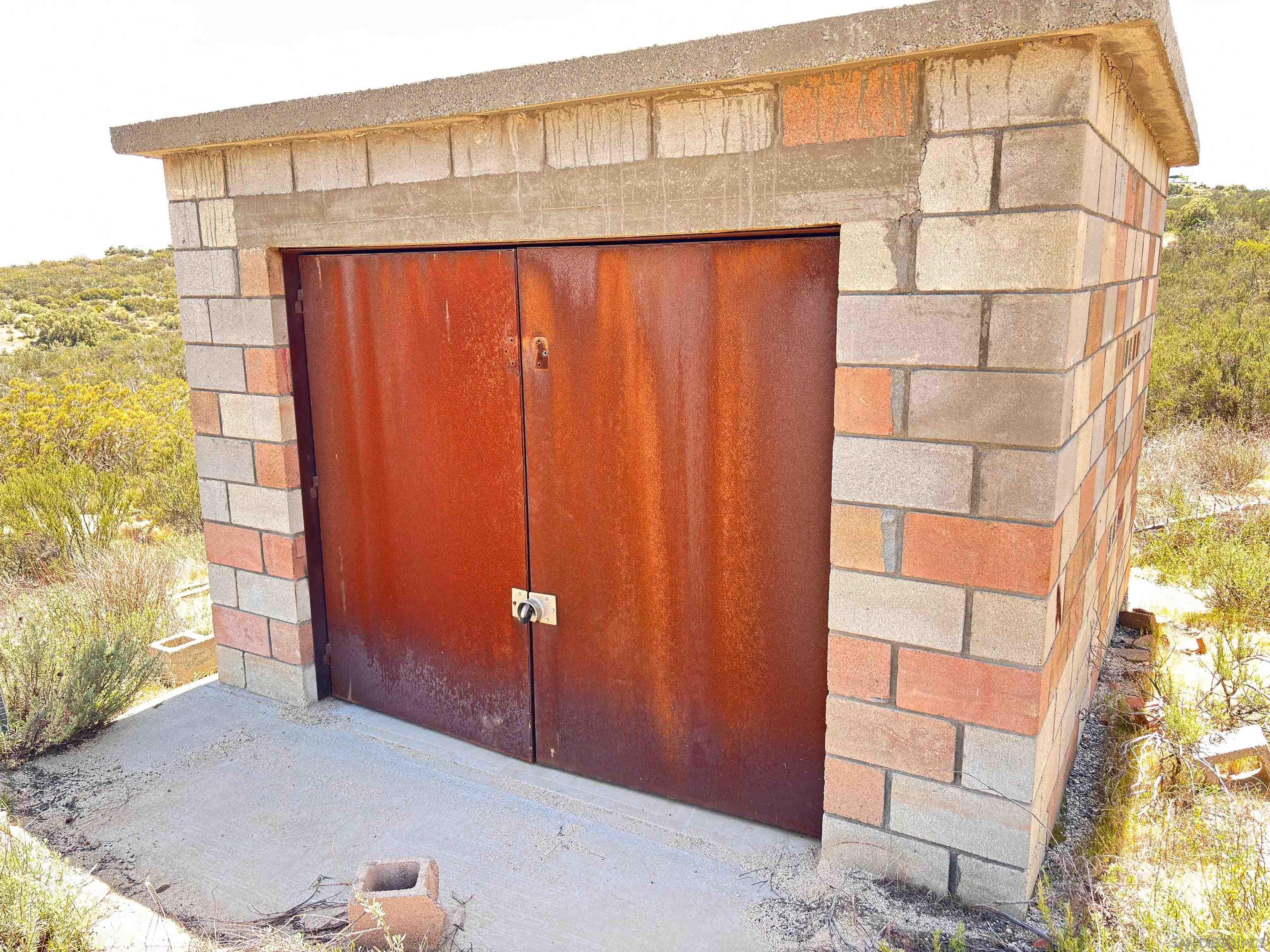 Front Image Thumbnail for SD250021260