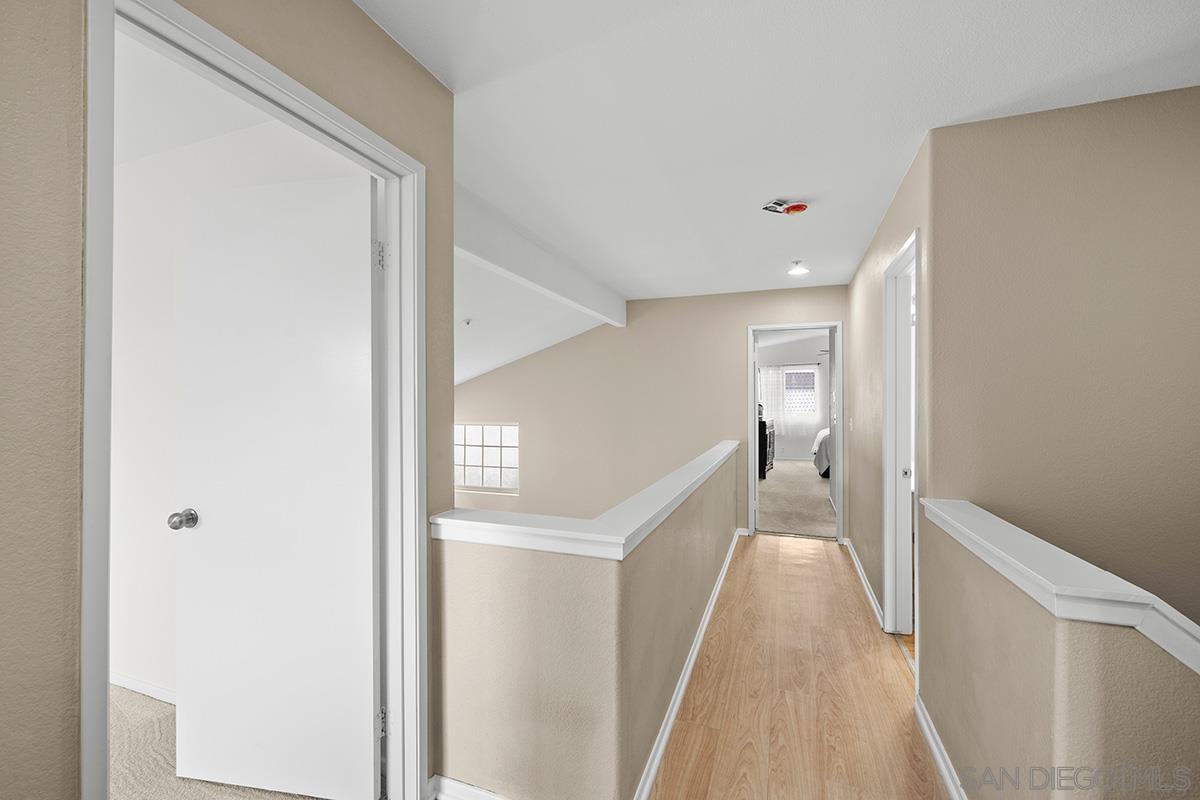 Detail Gallery Image 1 of 1 For 1362  Oak Village Dr, Ramona,  CA 92065 - 3 Beds | 2/1 Baths