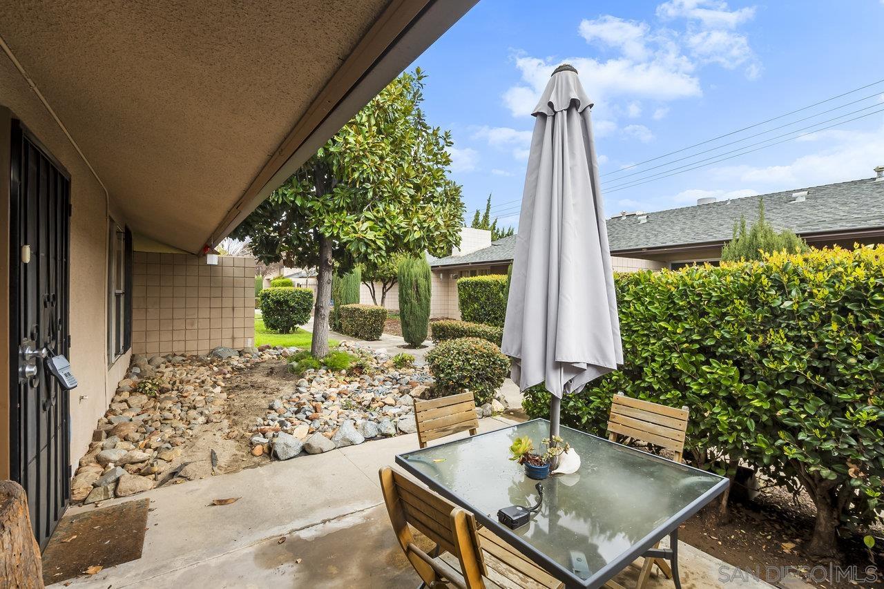 Detail Gallery Image 1 of 1 For 519  Shady Ln  a,  El Cajon,  CA 92021 - 2 Beds | 2 Baths