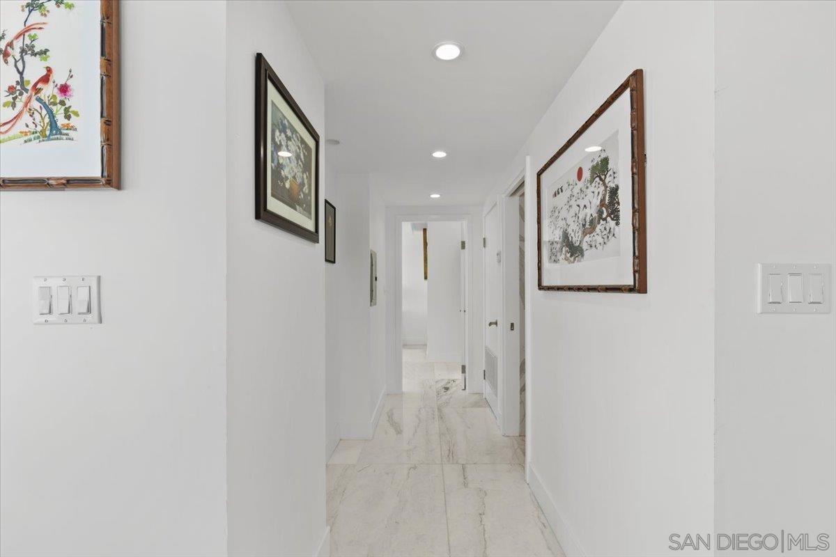 Detail Gallery Image 32 of 65 For 1830  Avenida Del Mundo  1210, Coronado,  CA 92118 - 2 Beds | 2 Baths