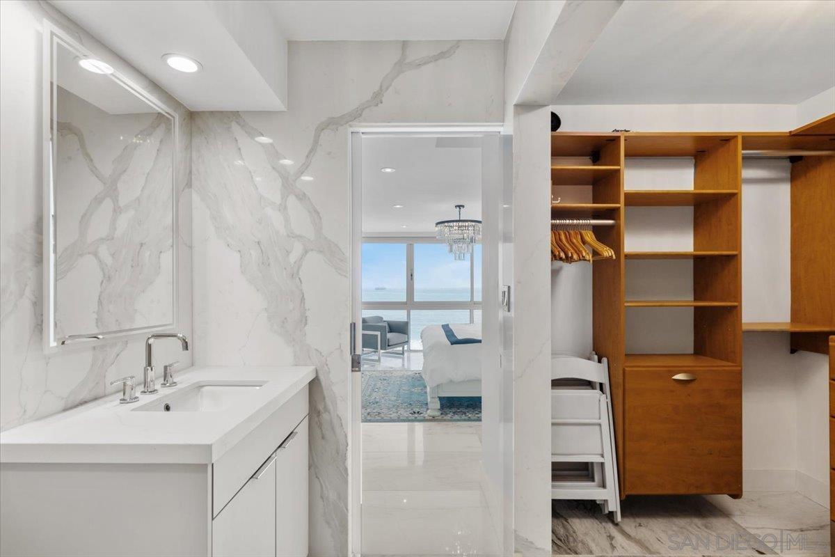 Detail Gallery Image 42 of 65 For 1830  Avenida Del Mundo  1210, Coronado,  CA 92118 - 2 Beds | 2 Baths