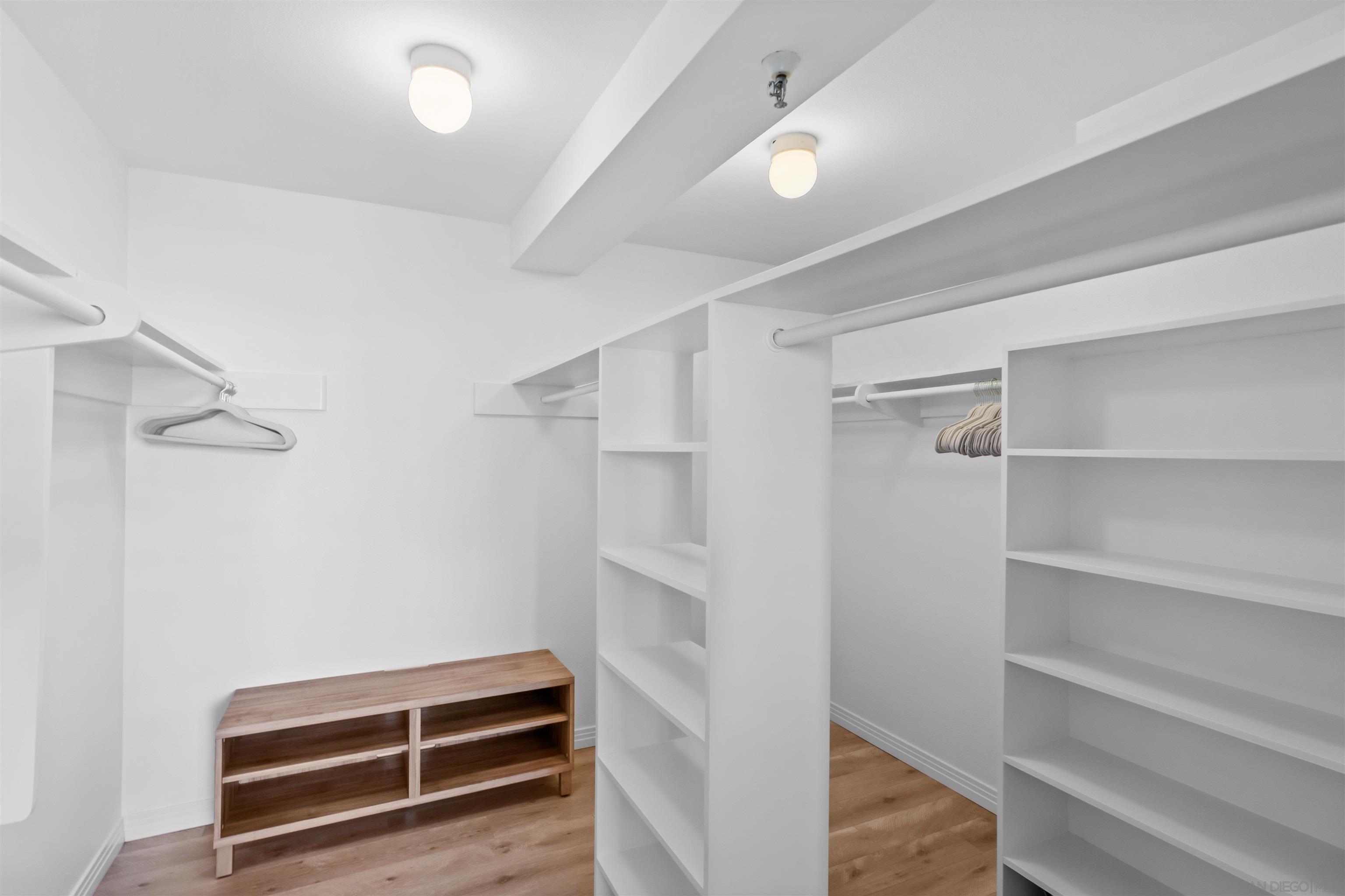 Detail Gallery Image 12 of 20 For 1810  Avenida Del Mundo  307, Coronado,  CA 92118 - 2 Beds | 2 Baths