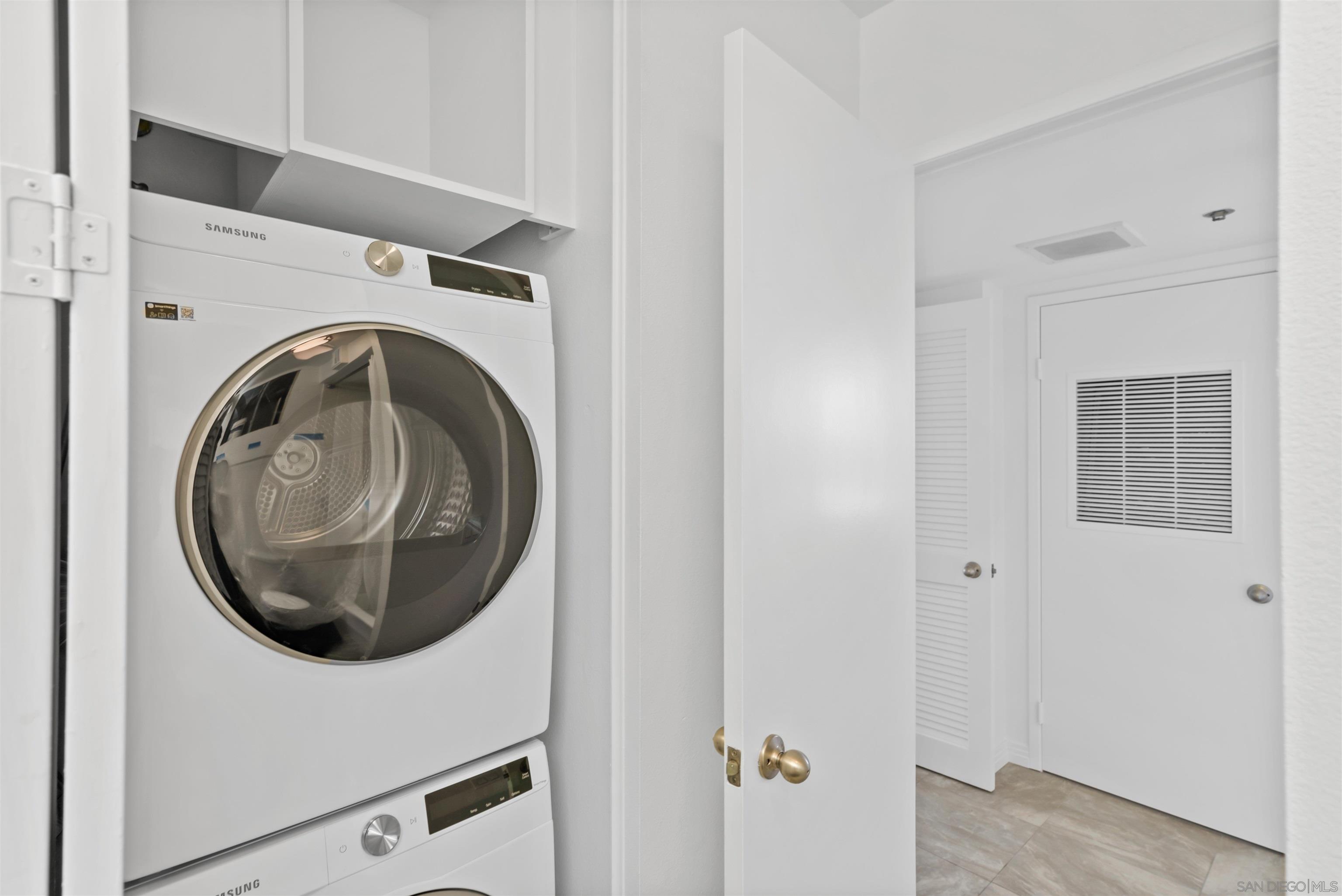 Detail Gallery Image 14 of 20 For 1810  Avenida Del Mundo  307, Coronado,  CA 92118 - 2 Beds | 2 Baths