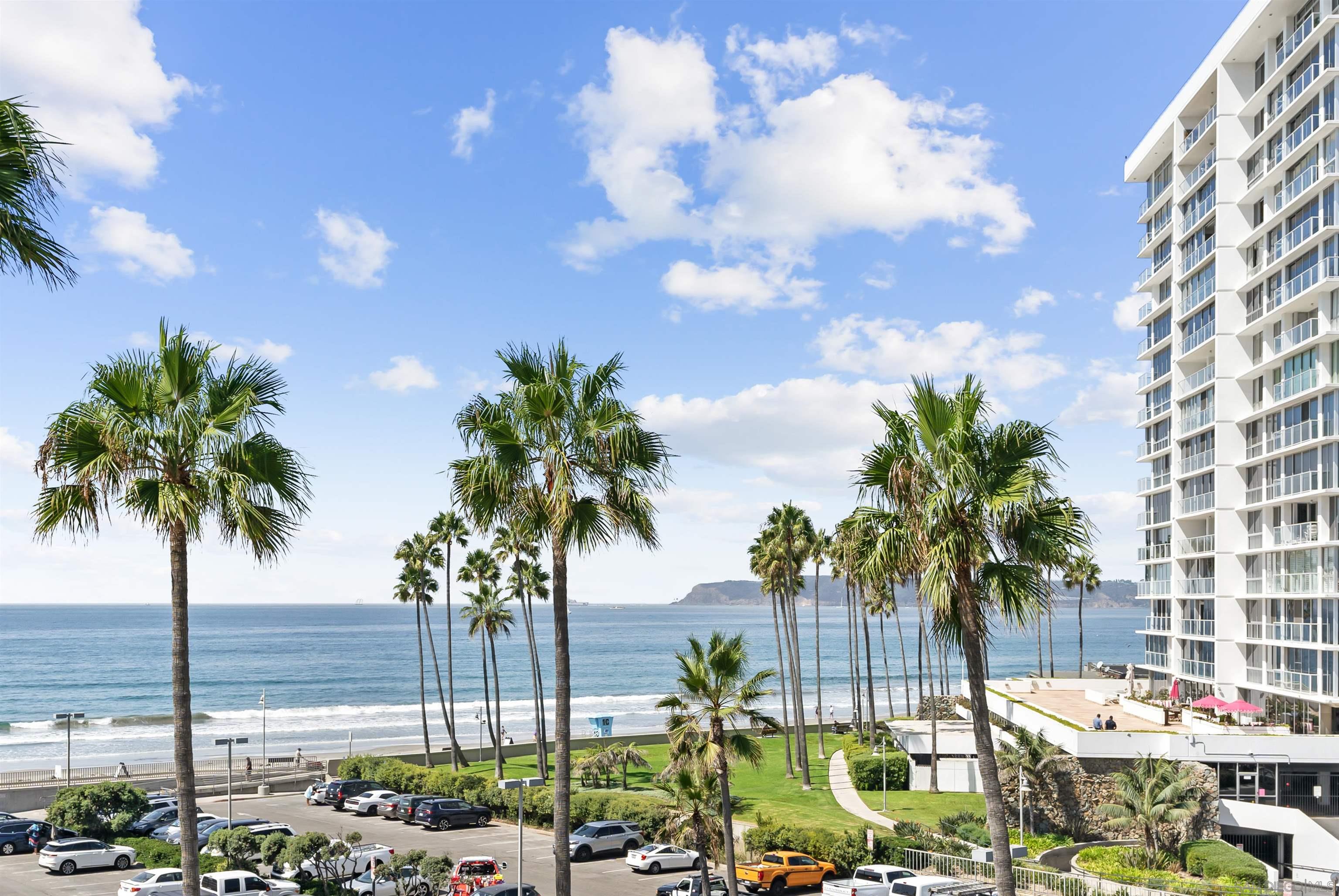 Detail Gallery Image 16 of 20 For 1810  Avenida Del Mundo  307, Coronado,  CA 92118 - 2 Beds | 2 Baths