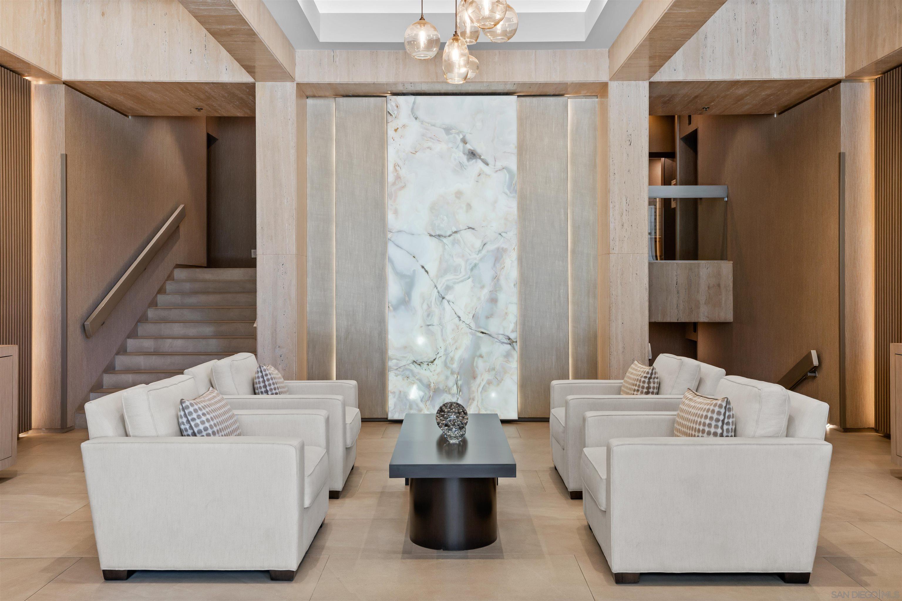 Detail Gallery Image 19 of 20 For 1810  Avenida Del Mundo  307, Coronado,  CA 92118 - 2 Beds | 2 Baths