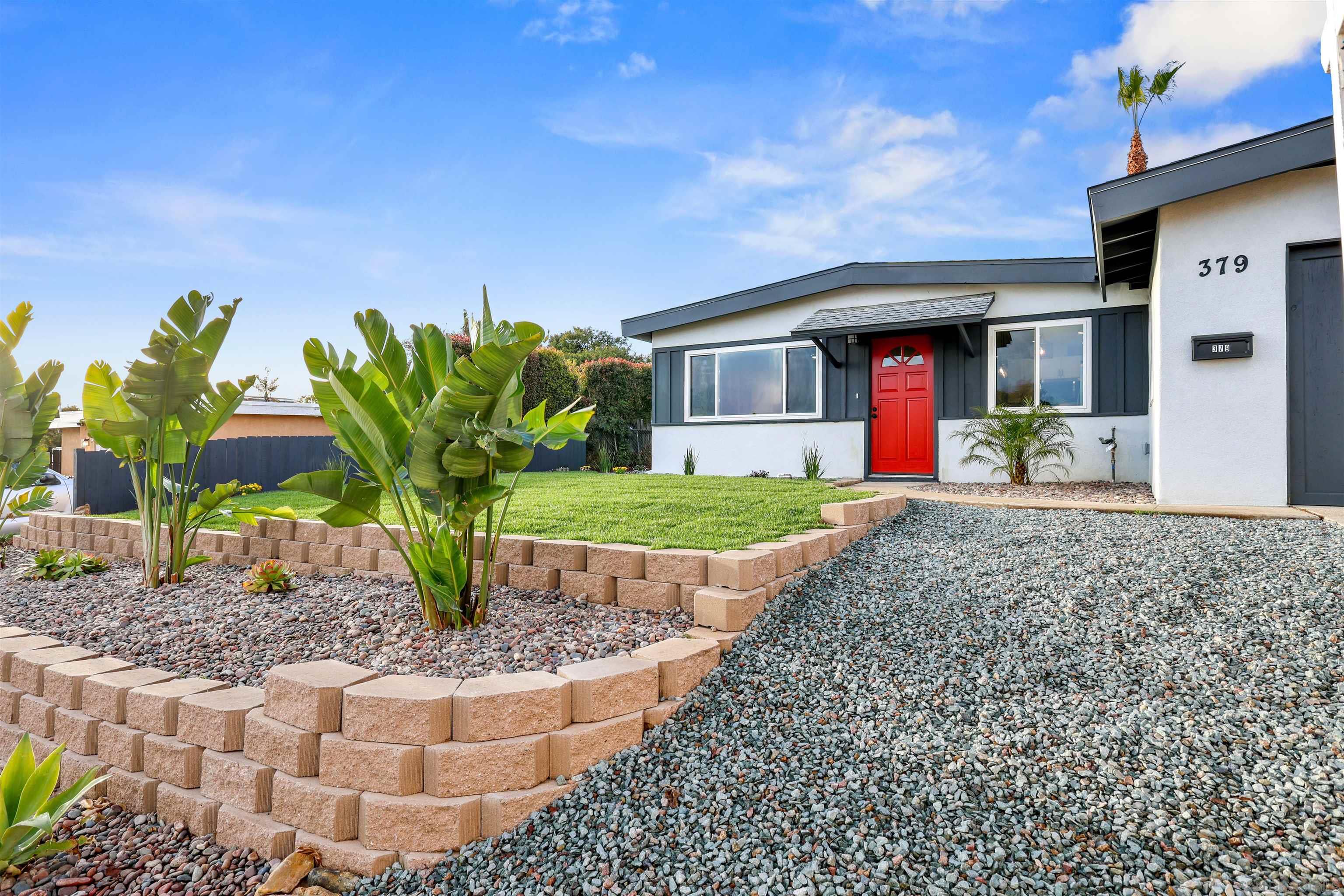 Detail Gallery Image 1 of 1 For 379  Montcalm St, Chula Vista,  CA 91911 - 3 Beds | 2 Baths