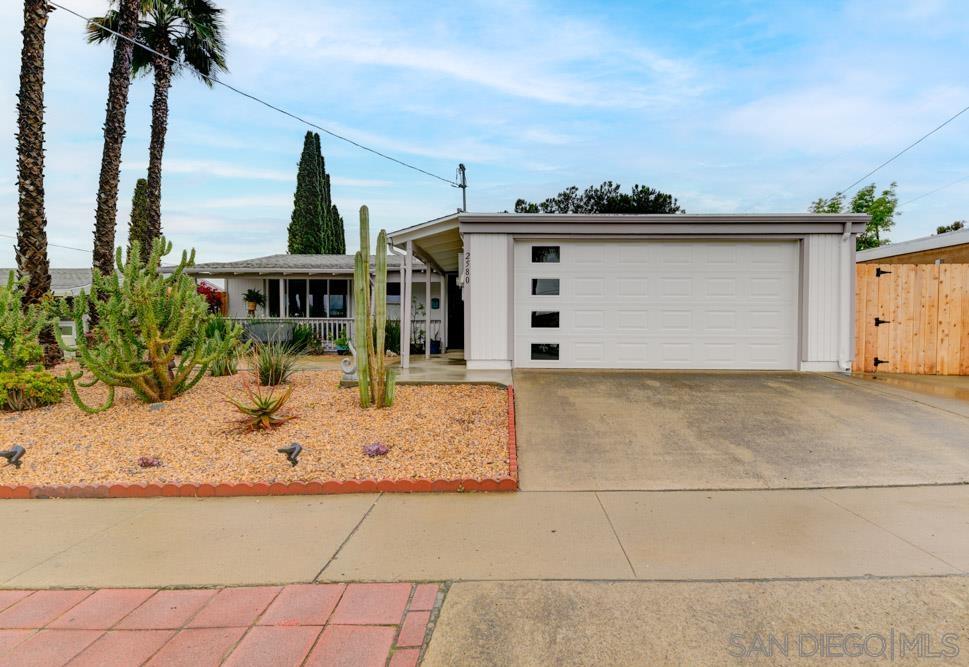 Detail Gallery Image 1 of 1 For 2580  Harcourt Dr, San Diego,  CA 92123 - 3 Beds | 2 Baths