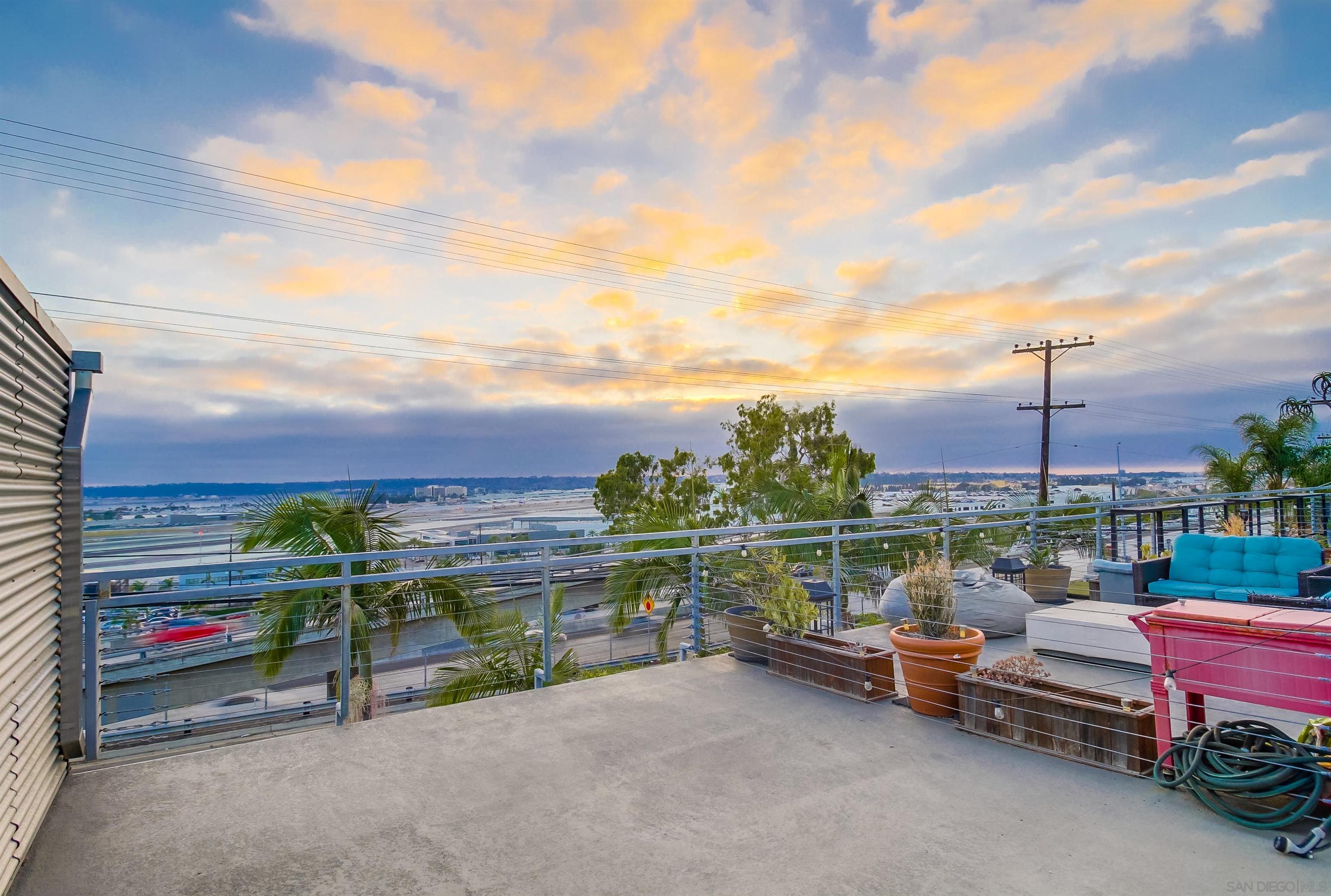 Detail Gallery Image 1 of 1 For 3033  India St  #8,  San Diego,  CA 92103 - 2 Beds | 2/1 Baths